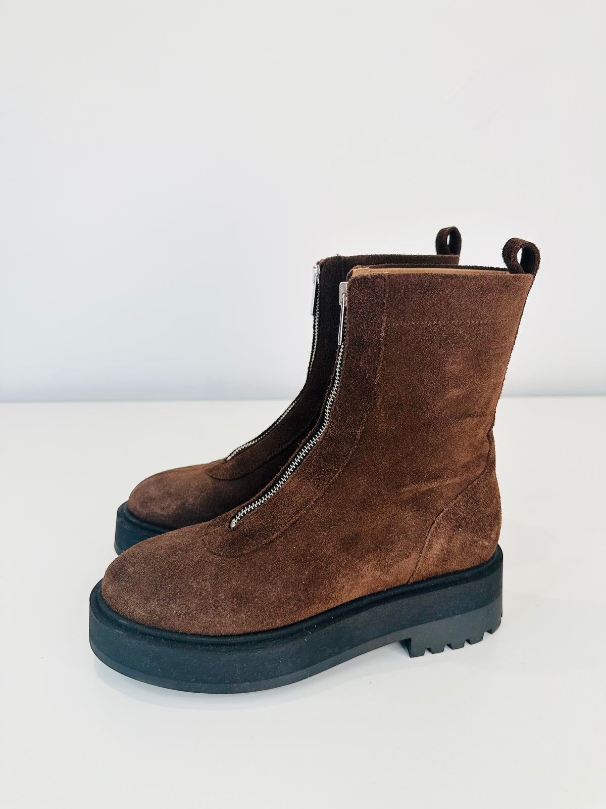Alma Suede Boots - Size 37