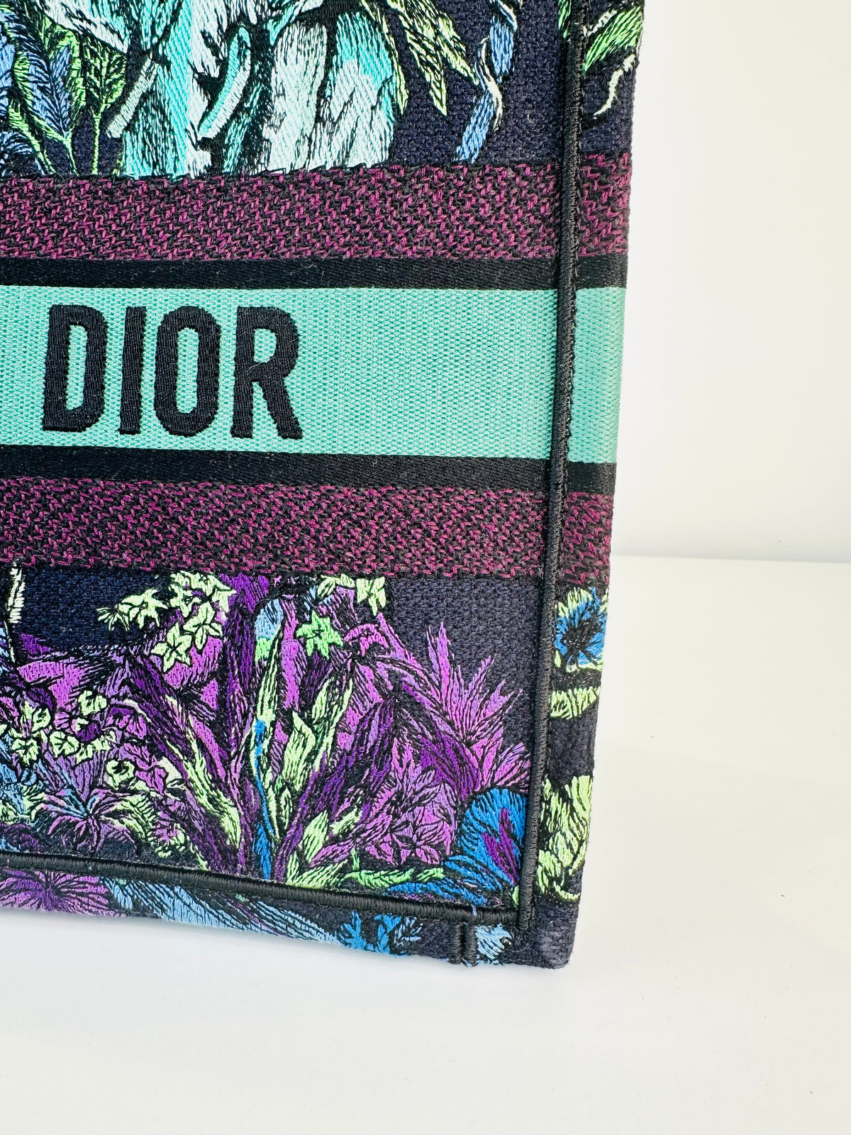 Medium Toile de Jouy Voyage Book Tote