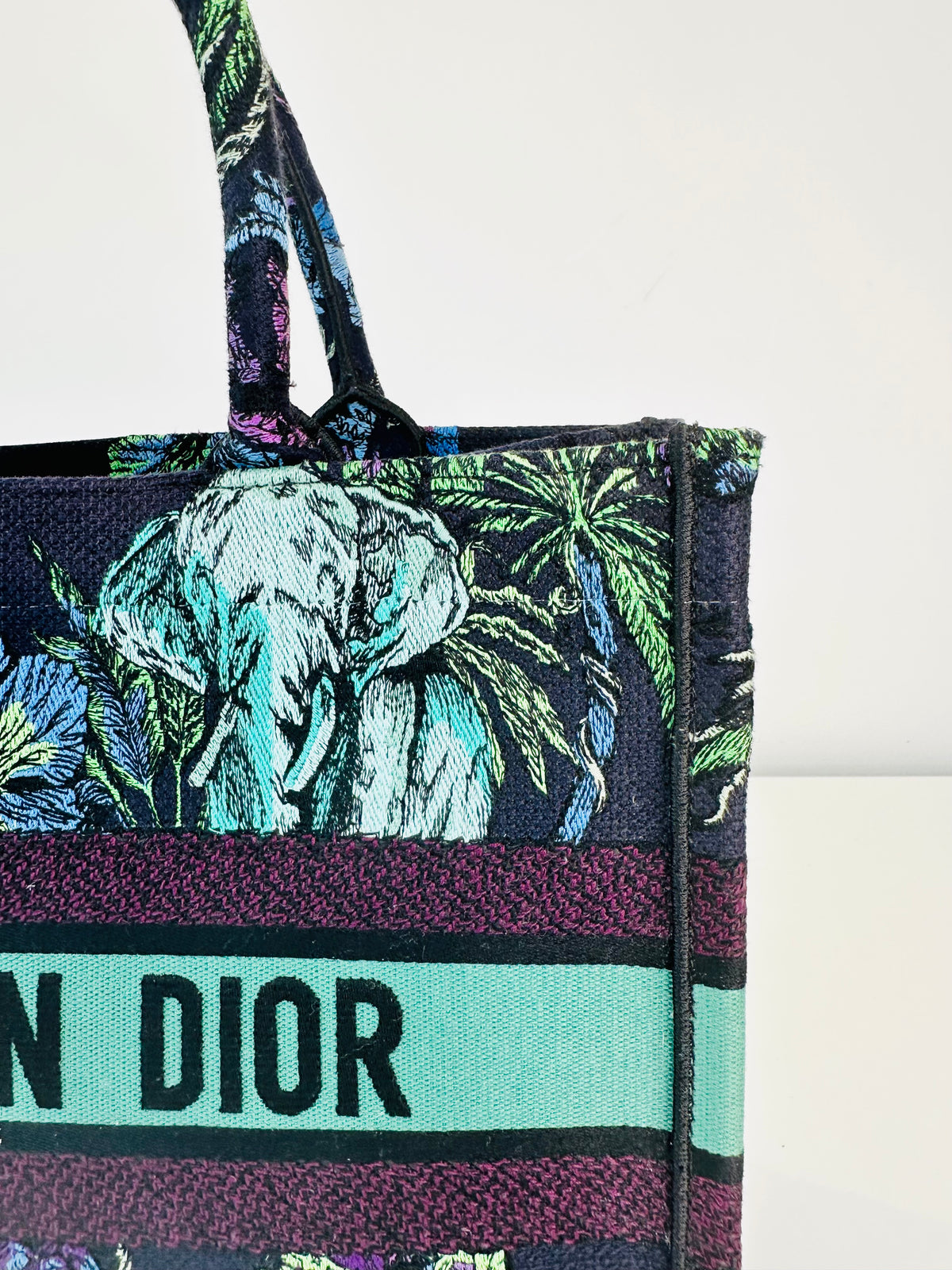 Medium Toile de Jouy Voyage Book Tote