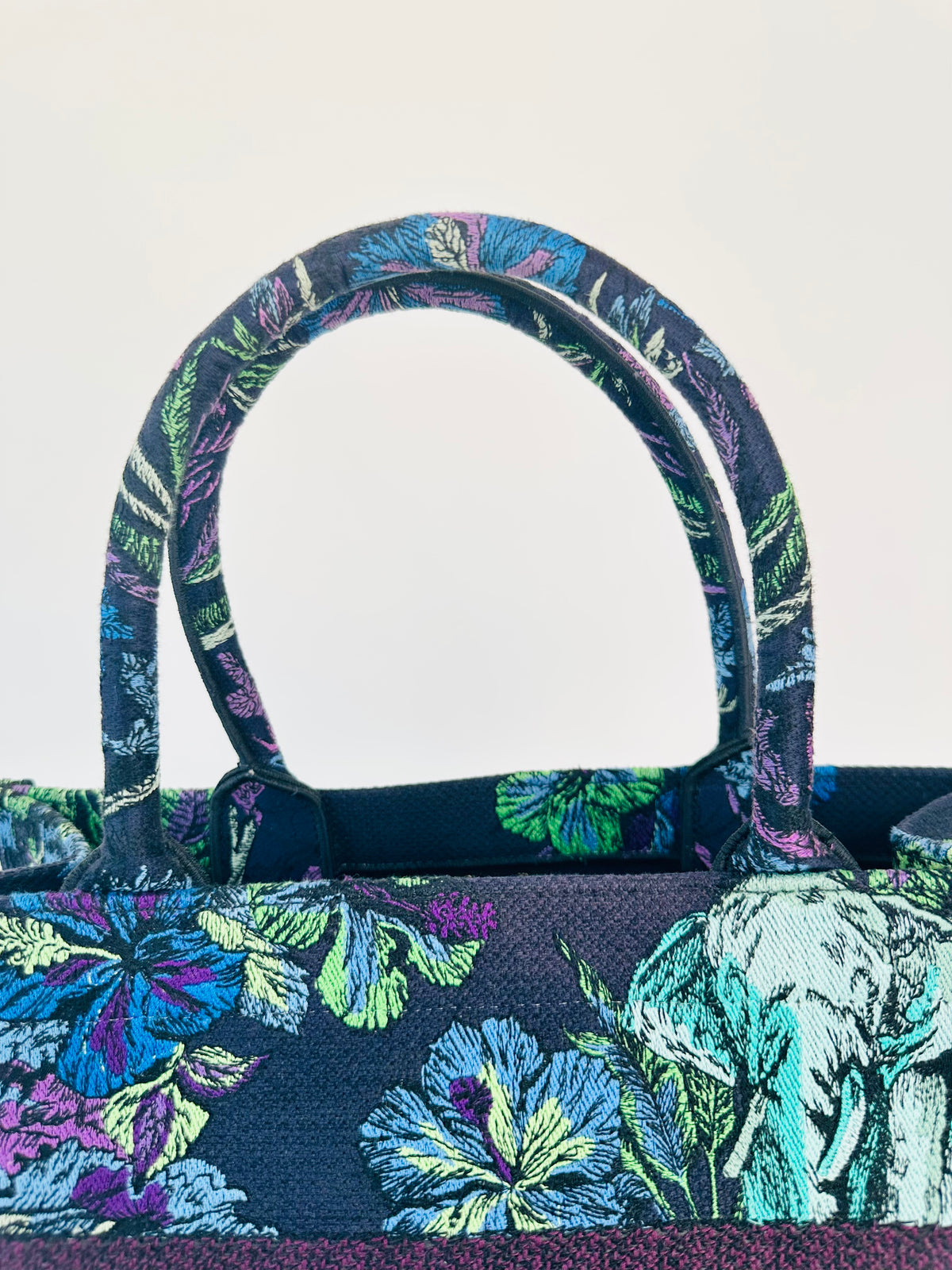 Medium Toile de Jouy Voyage Book Tote