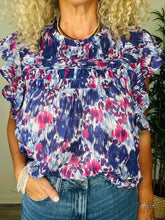 Load image into Gallery viewer, Floral Blouse - Size 3
