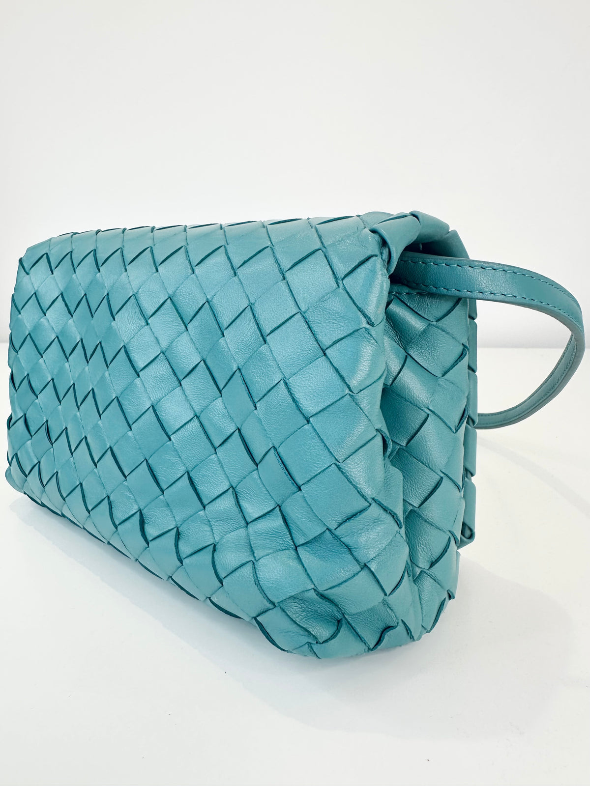 Intrecciato Leather Crossbody Bag