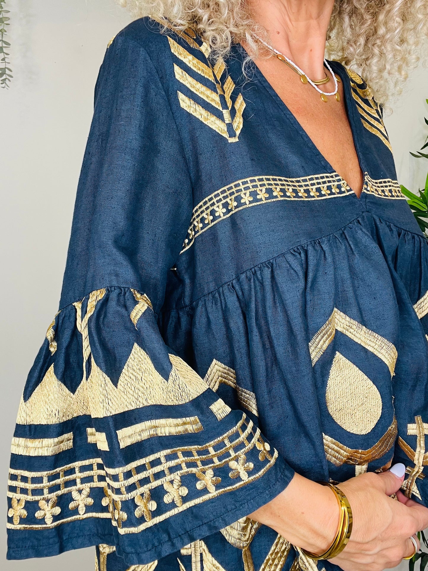 Embroidered Linen Top - Size S