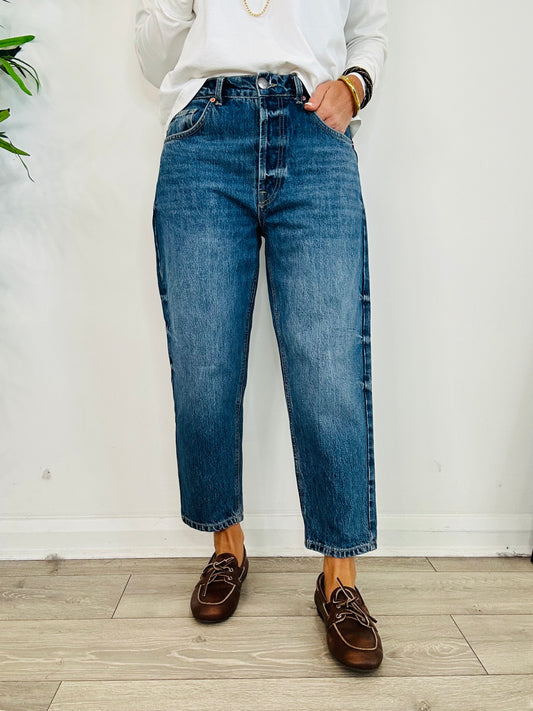 Carrot Jeans - Size 28