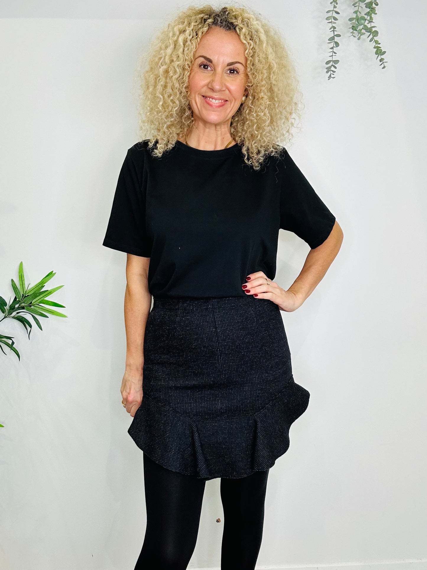 Ruffle Wool Mini Skirt - Size 38