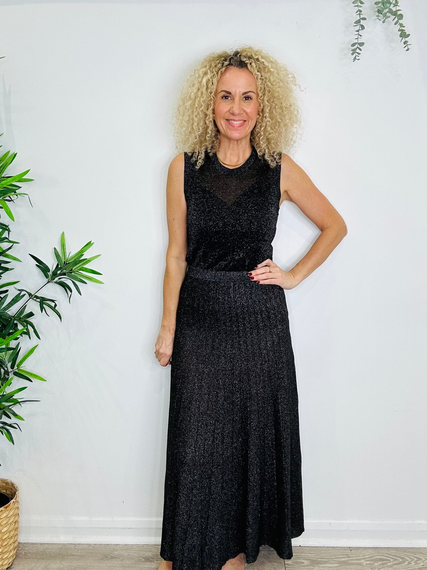 Sparkly Knit Top & Skirt Set - Size M/L