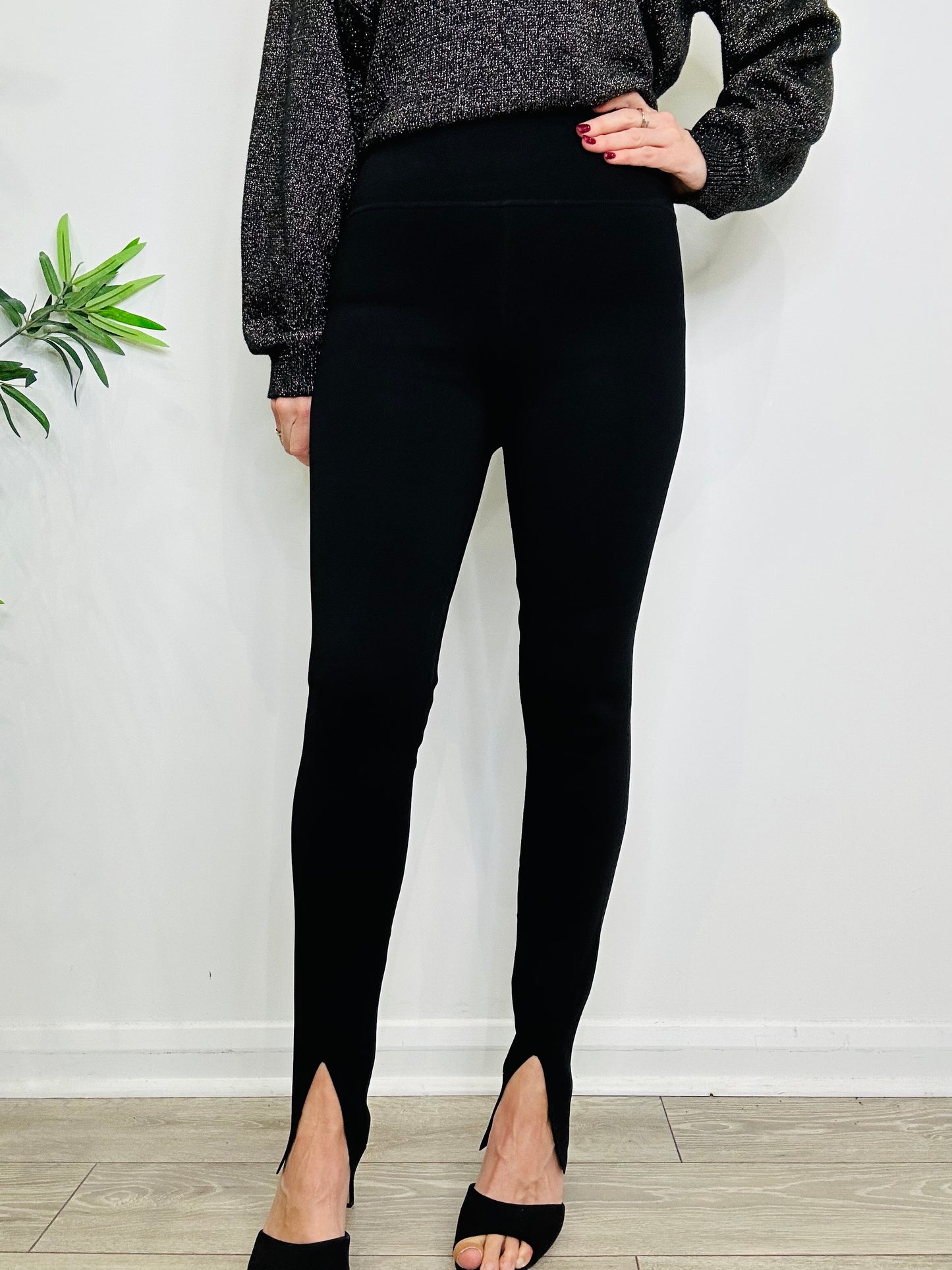 The Body Leggings - Size 3