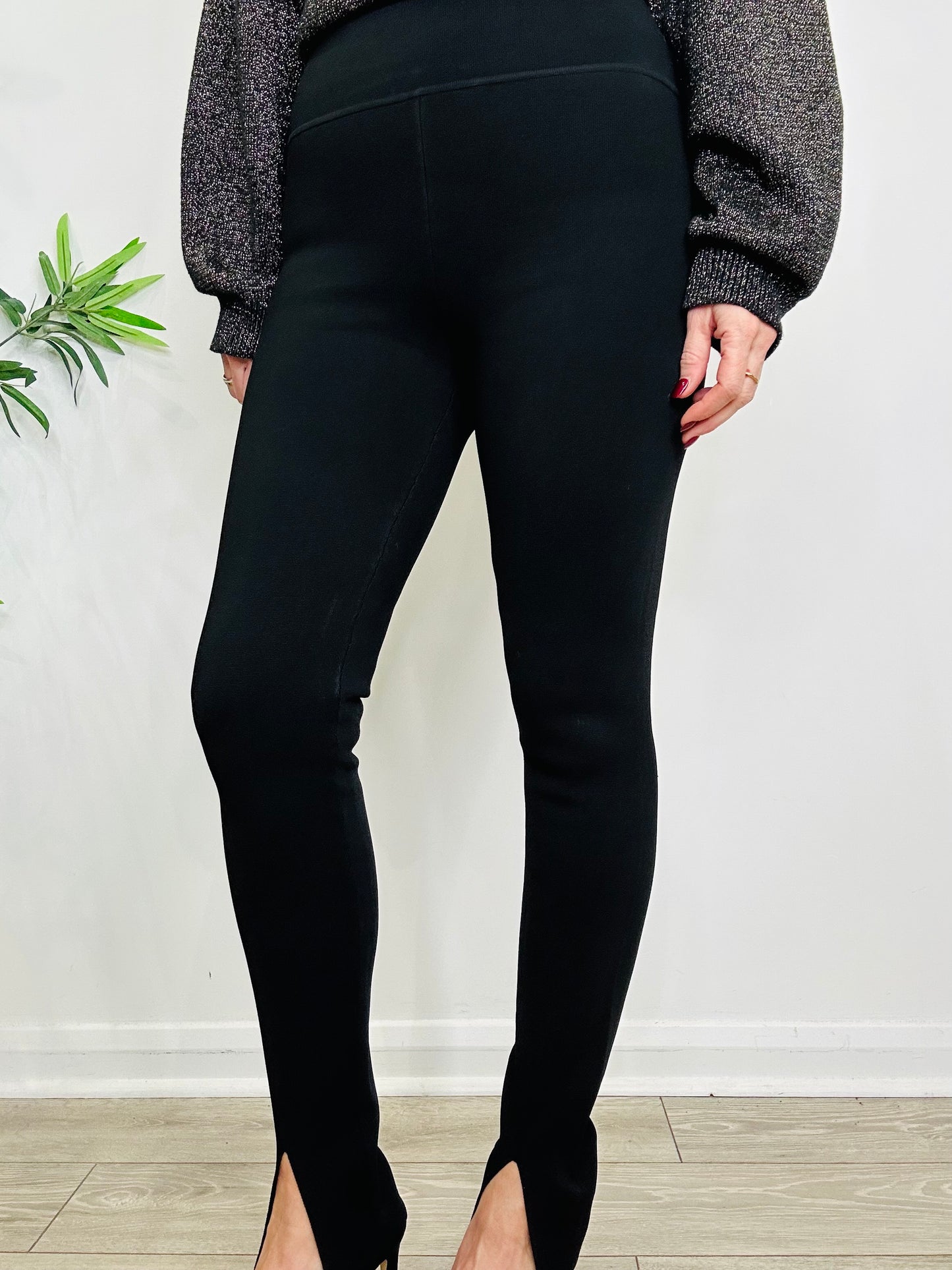 The Body Leggings - Size 3