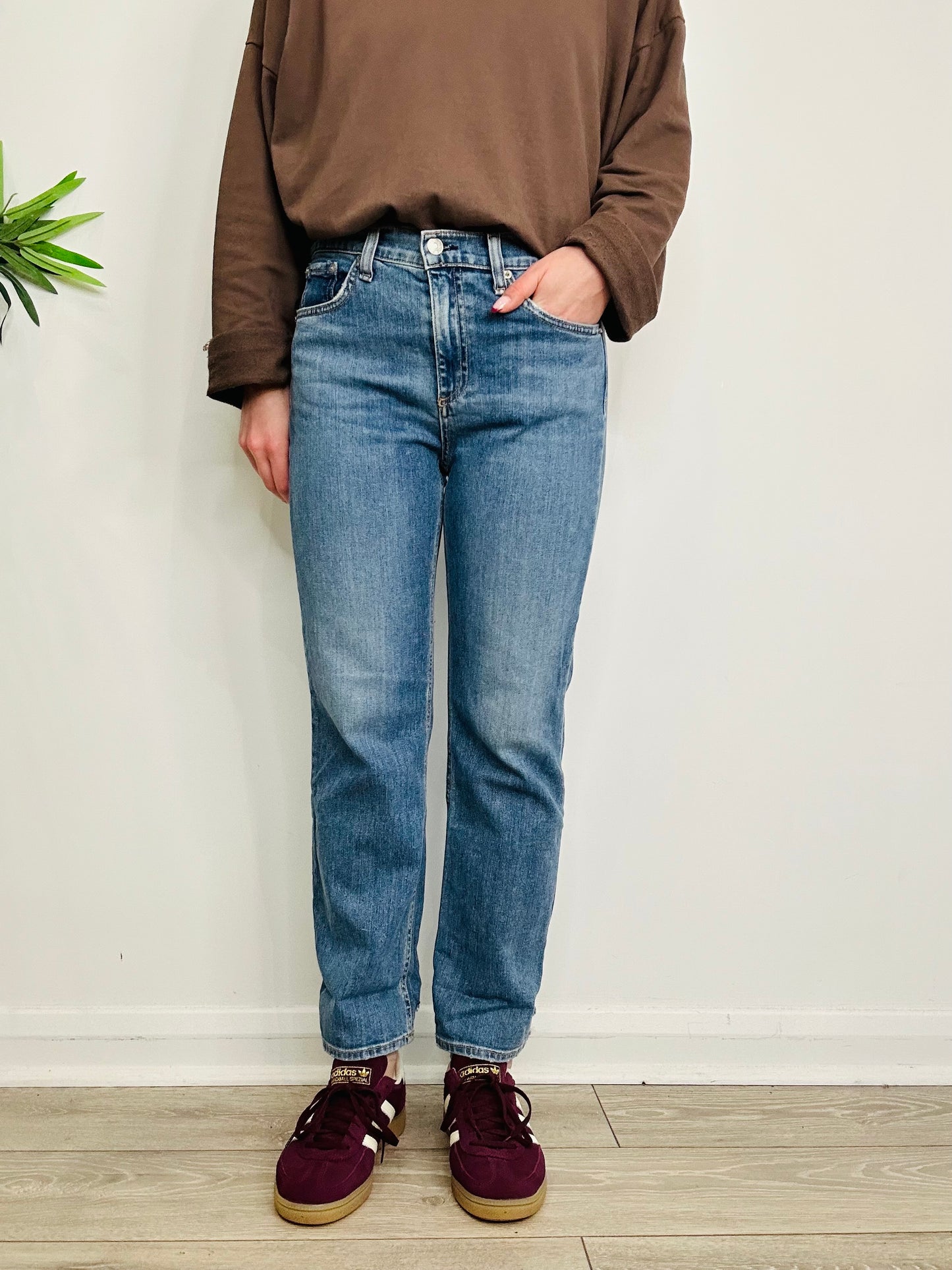 Stovepipe Jeans - Size 28