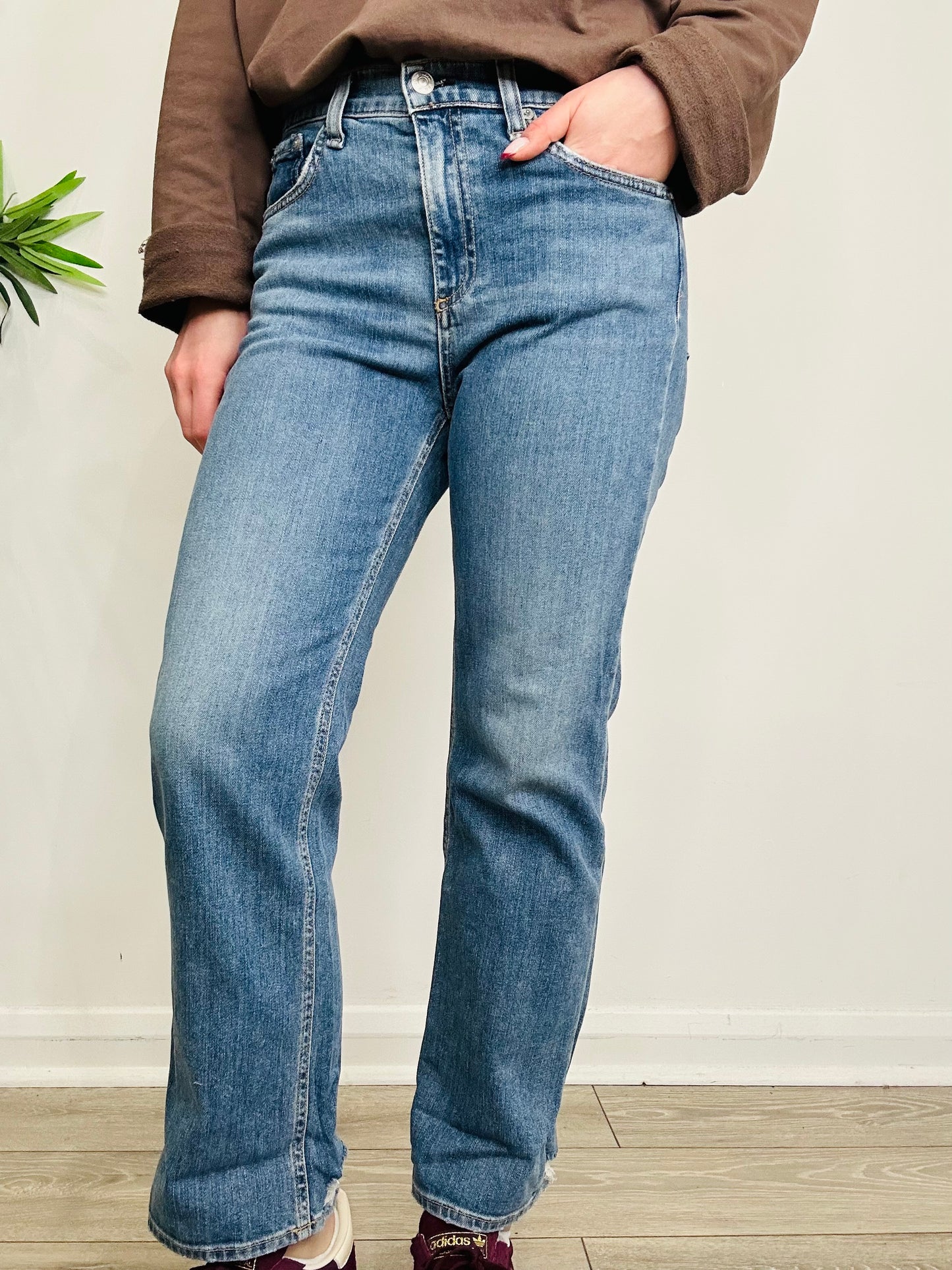 Stovepipe Jeans - Size 28