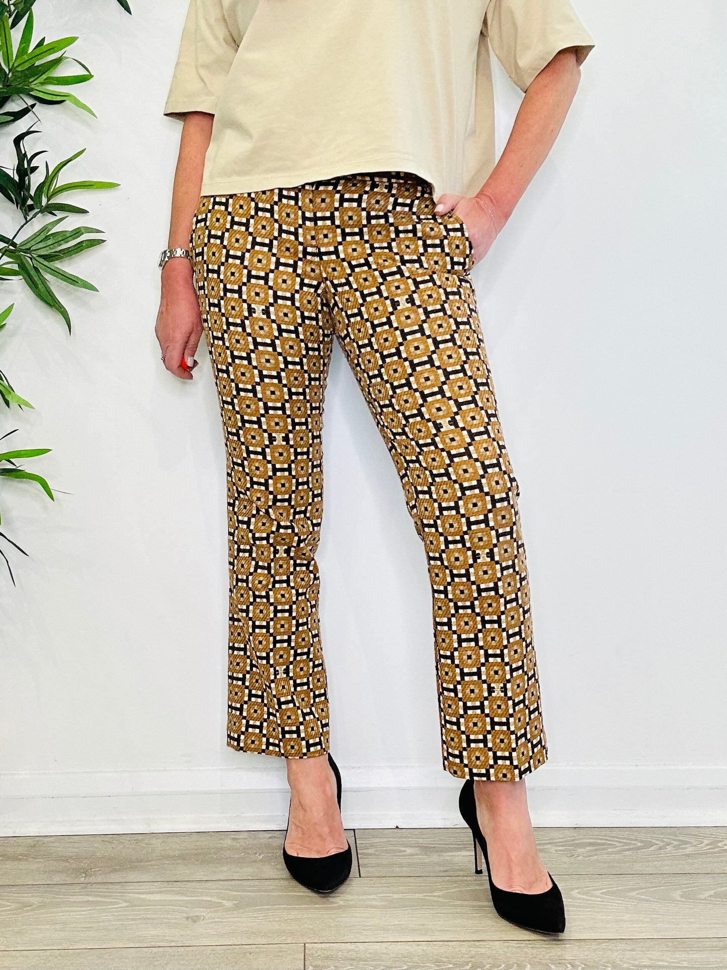 Patterned Cropped Trousers - Size 8