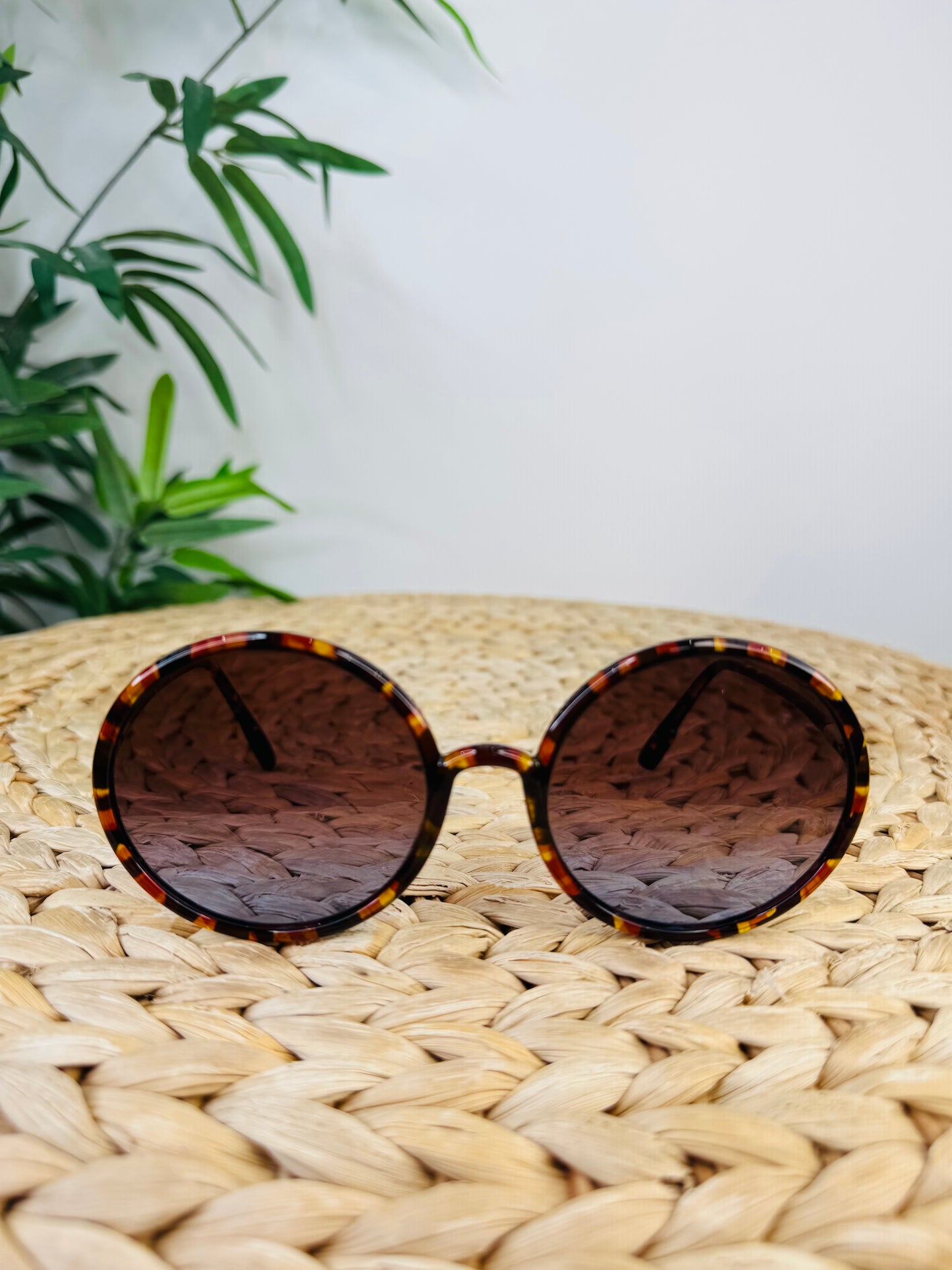 Round Tortoiseshell Sunglasses
