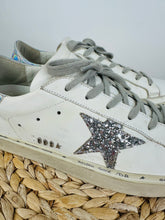 Load image into Gallery viewer, Hi Star Trainers - Size 39
