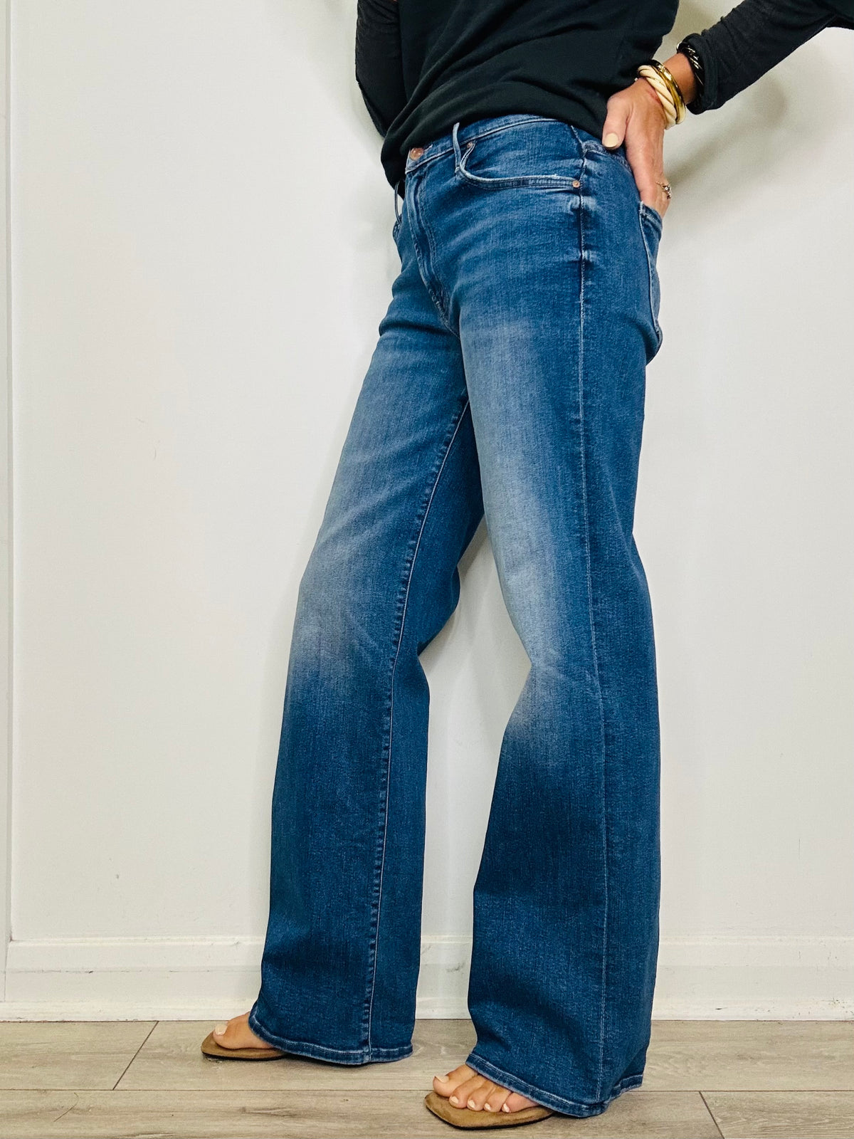 Mid Rise Maven Sneak Jeans - Size 27