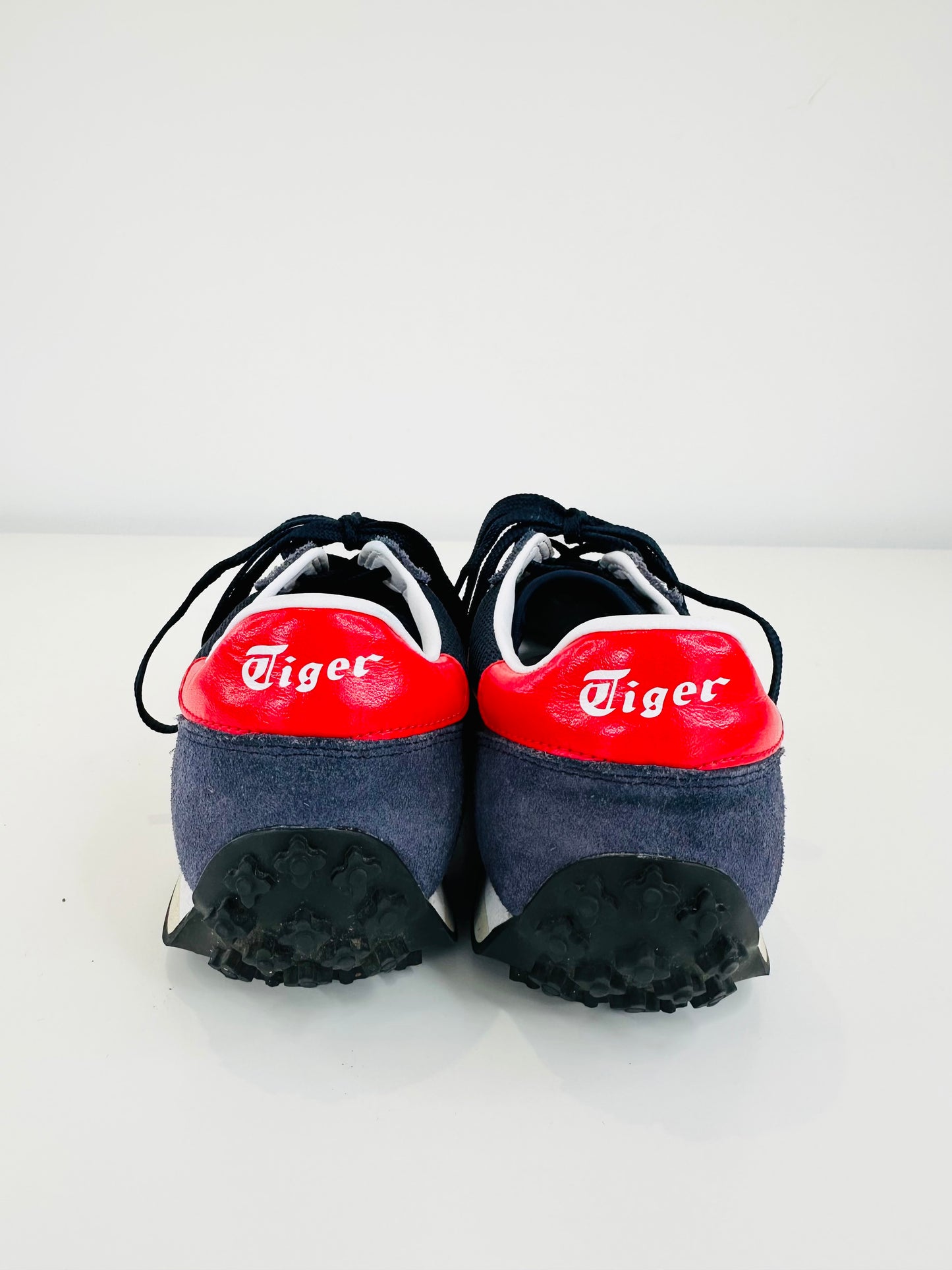 California Trainers - Size 39