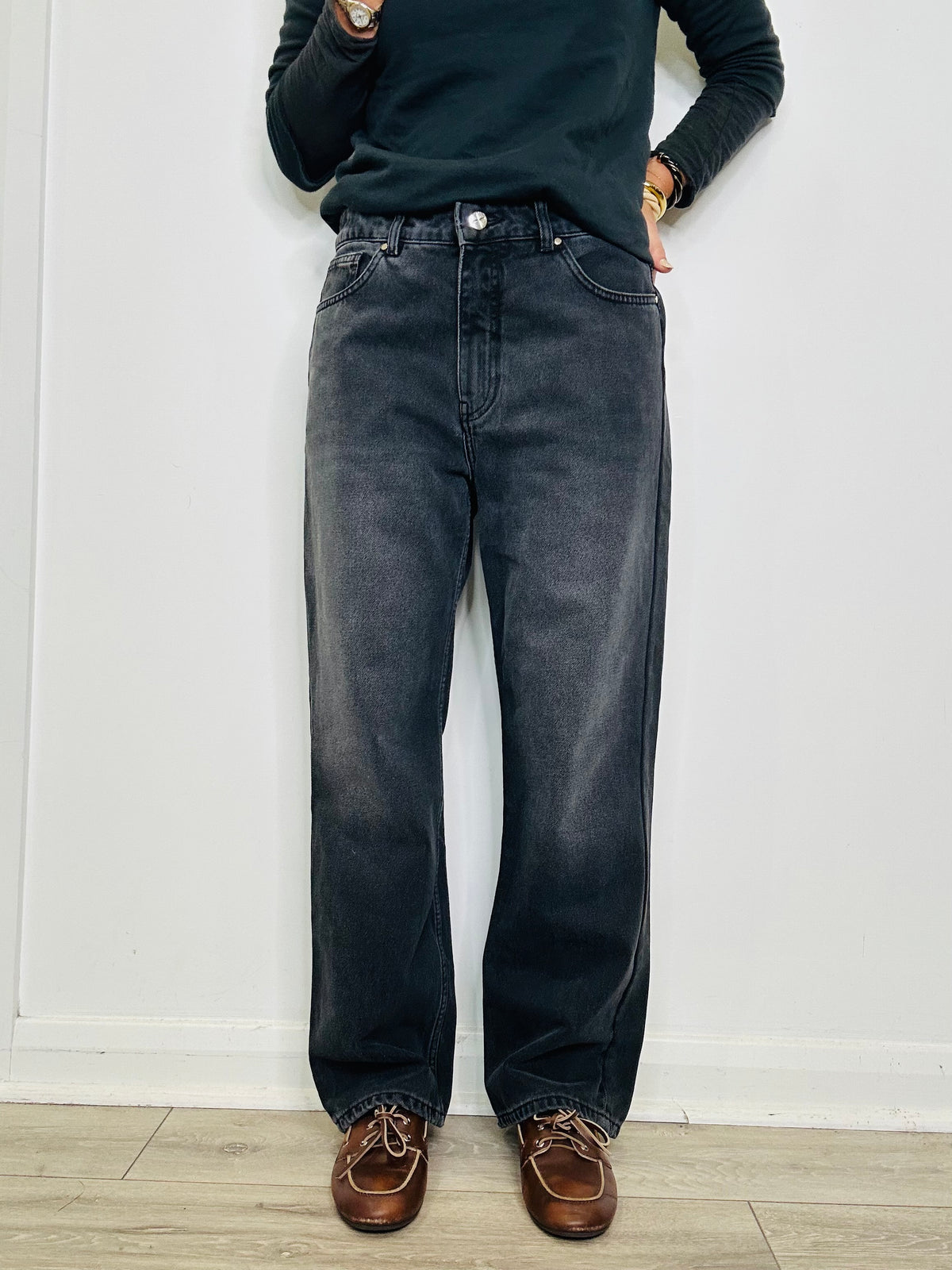 Straight Leg Jeans - Size 29
