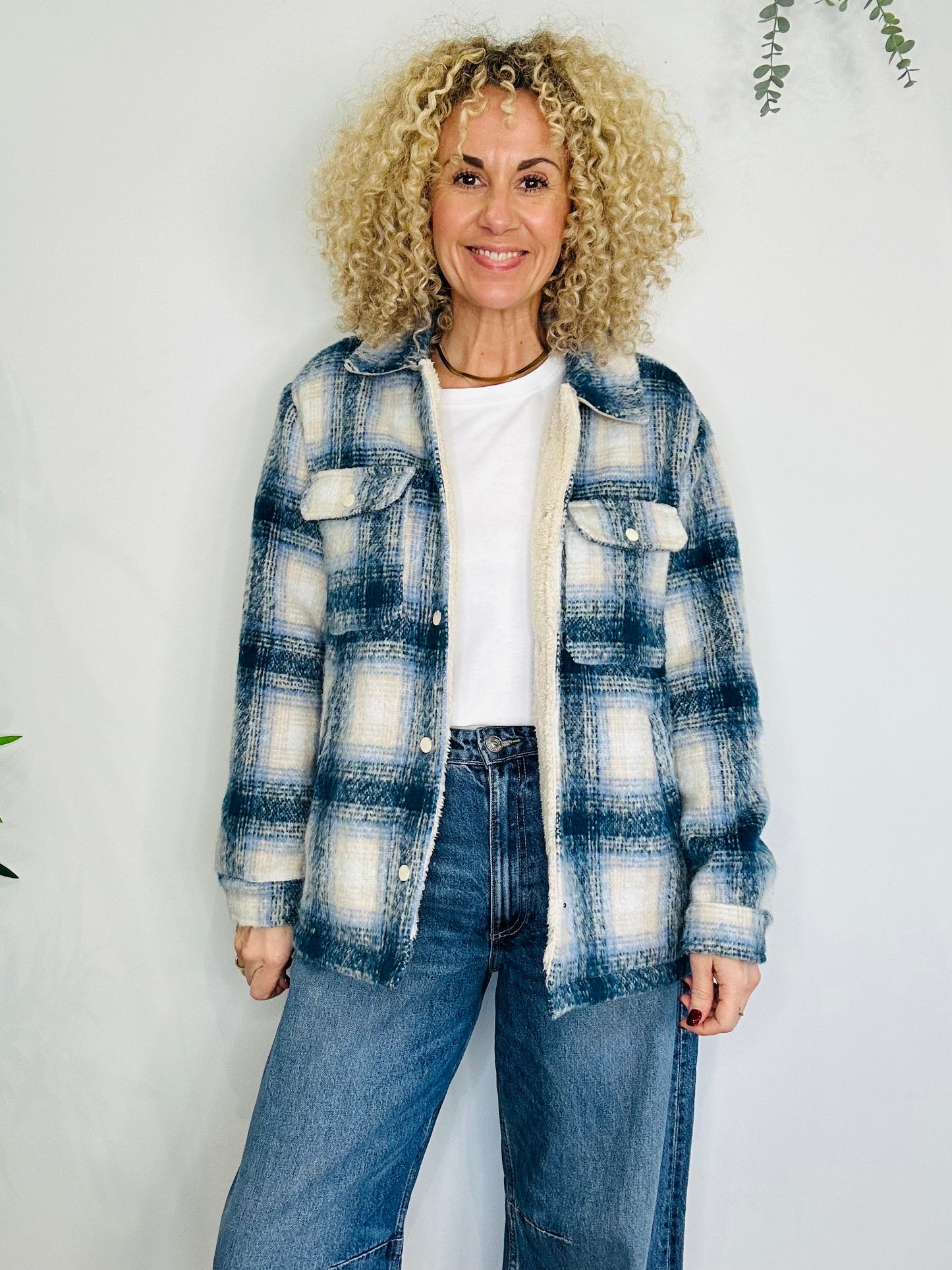 Check Shacket - Size M