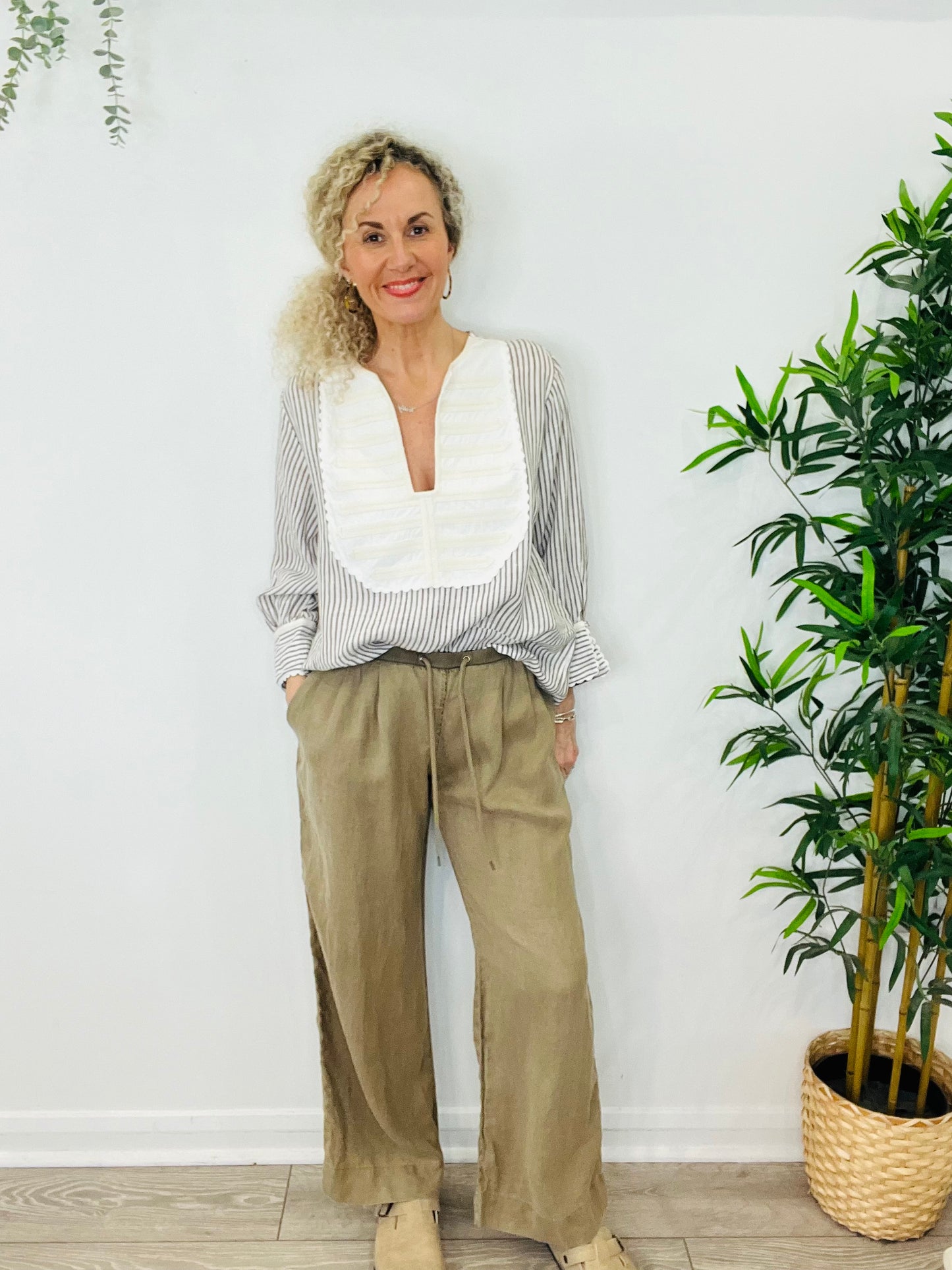 Linen Trousers - Size 4