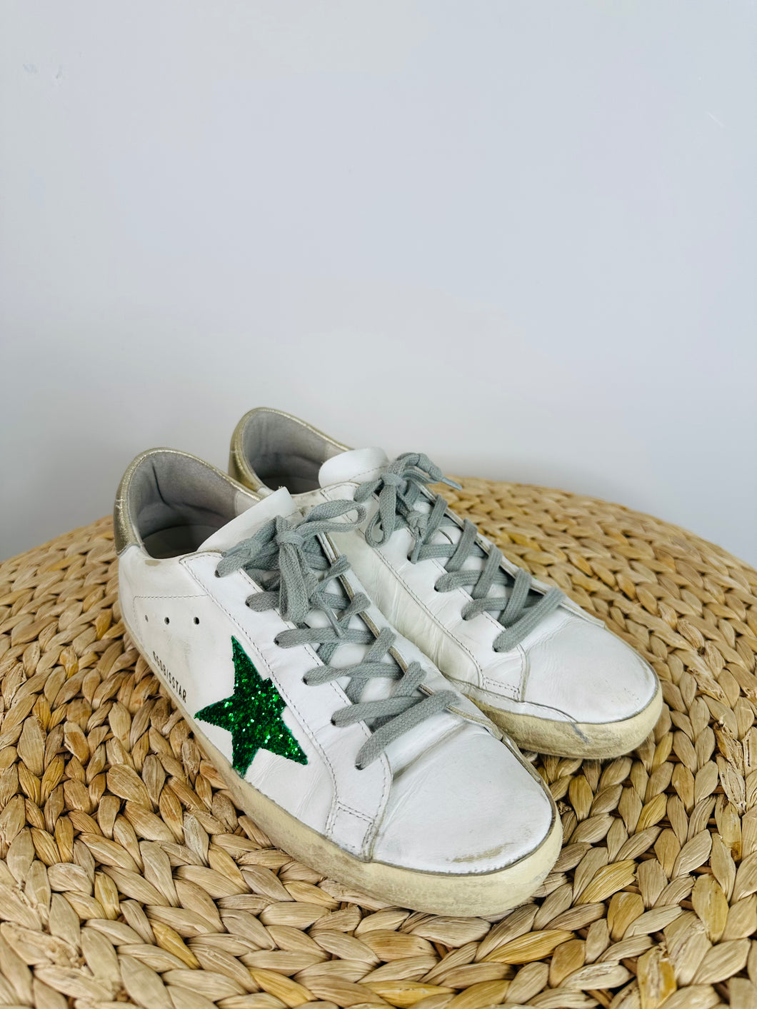 Superstar Trainers - Size 40