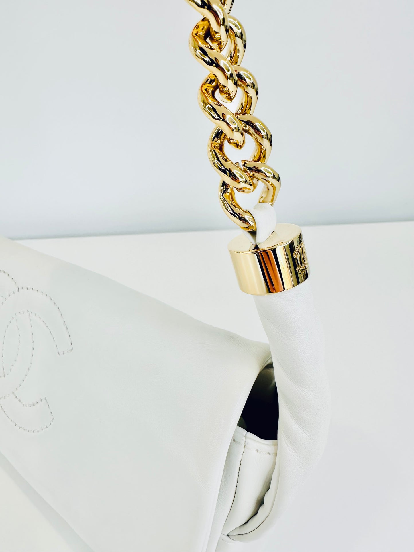 Rodeo Drive Flap Shoulder Bag