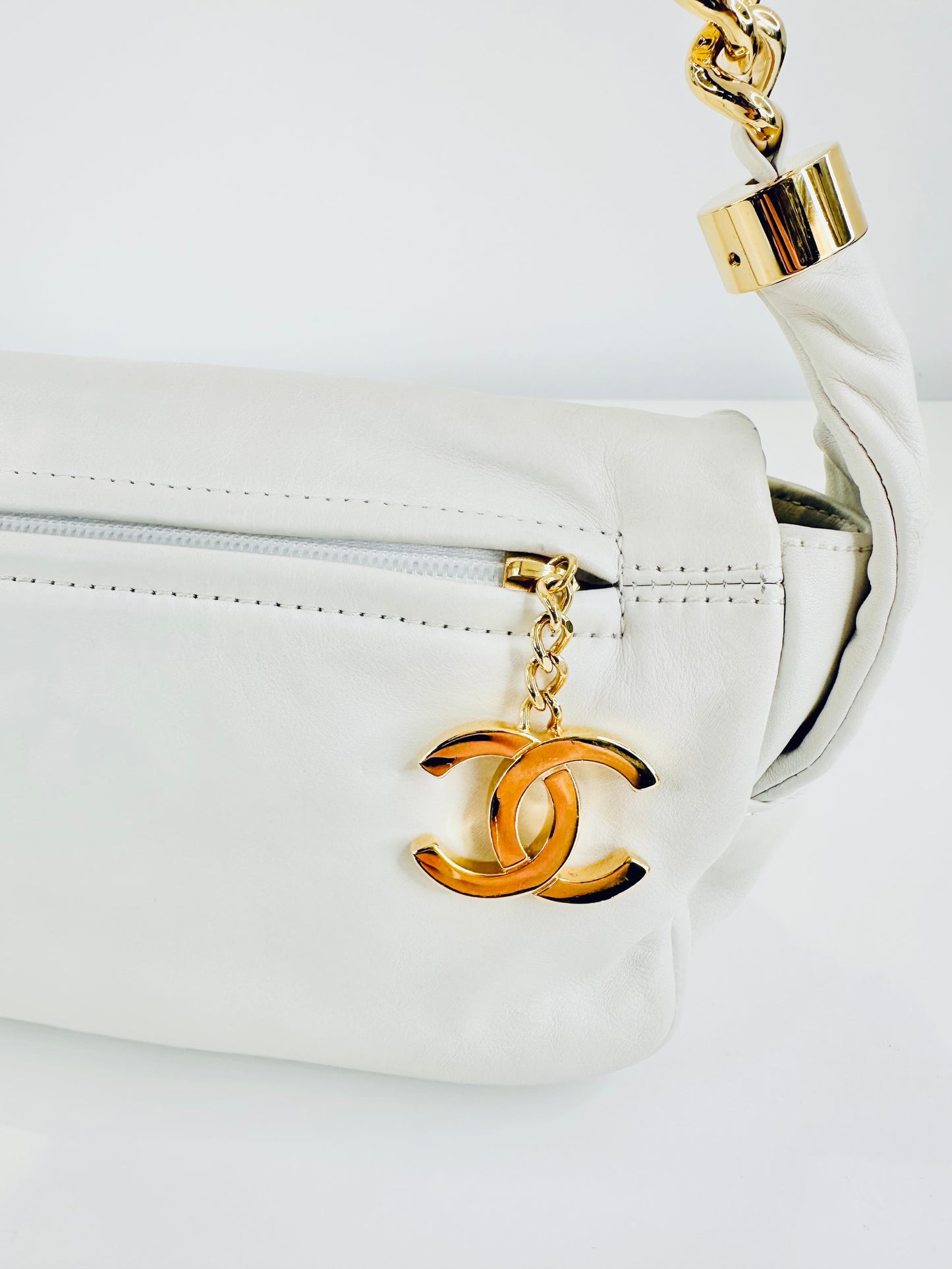 Rodeo Drive Flap Shoulder Bag