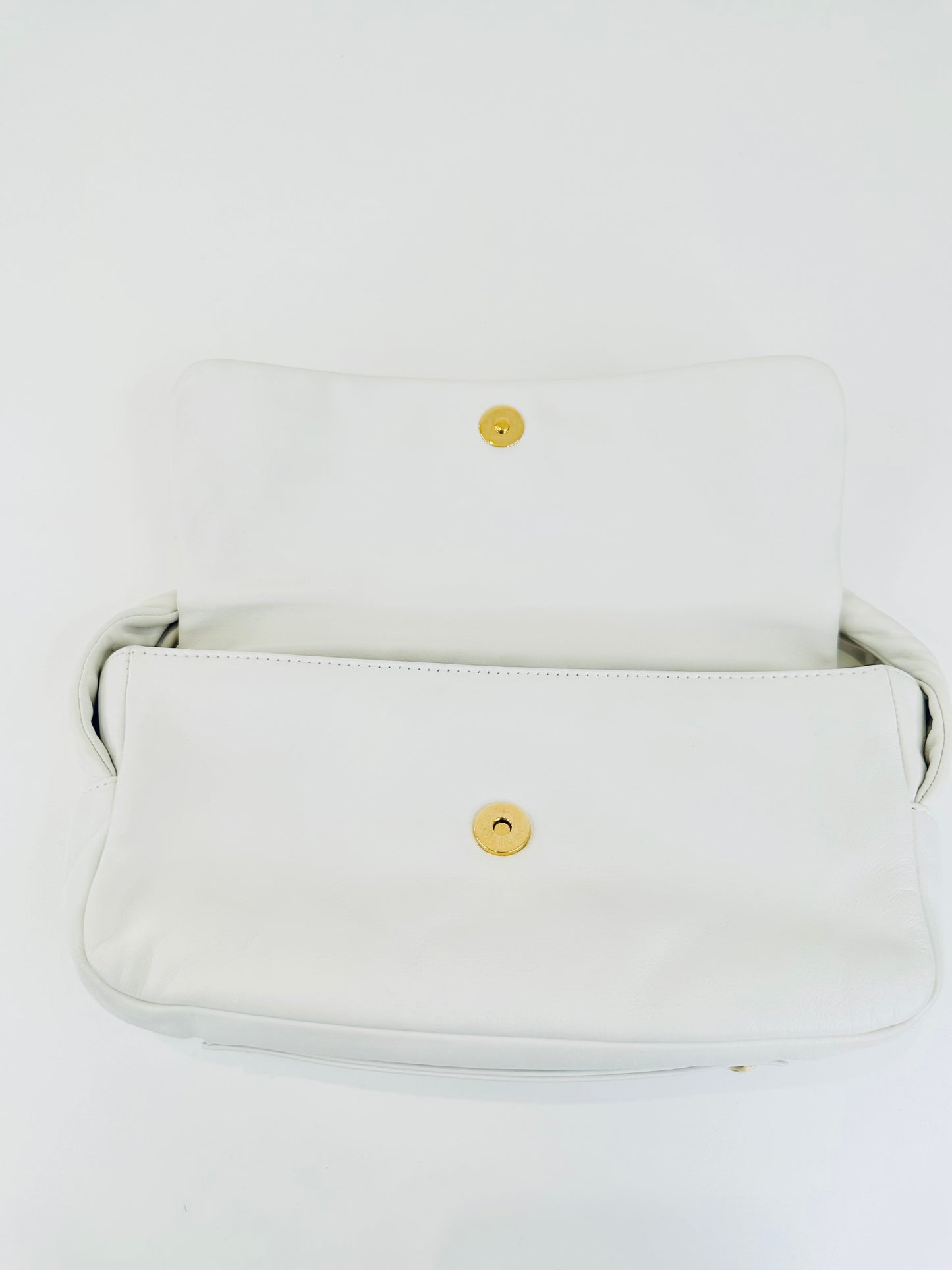 Rodeo Drive Flap Shoulder Bag