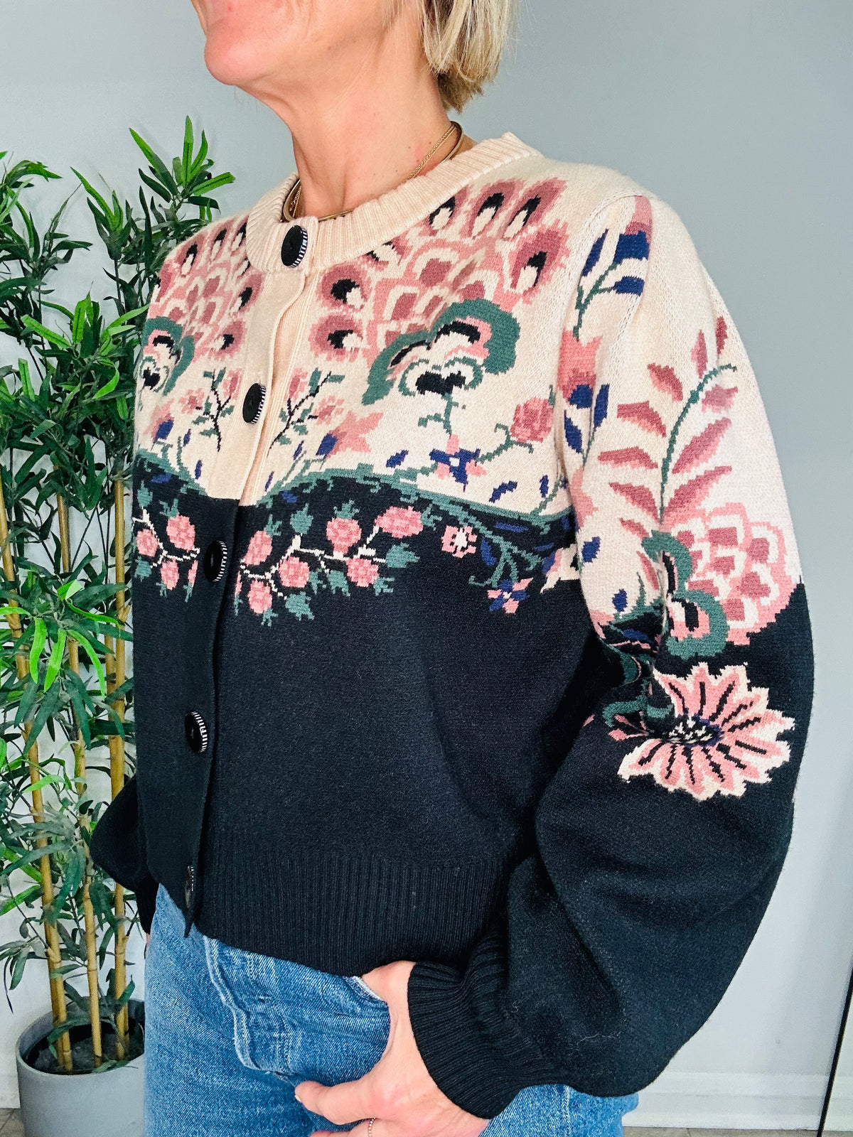 Belle Gardan Cardigan - Size L