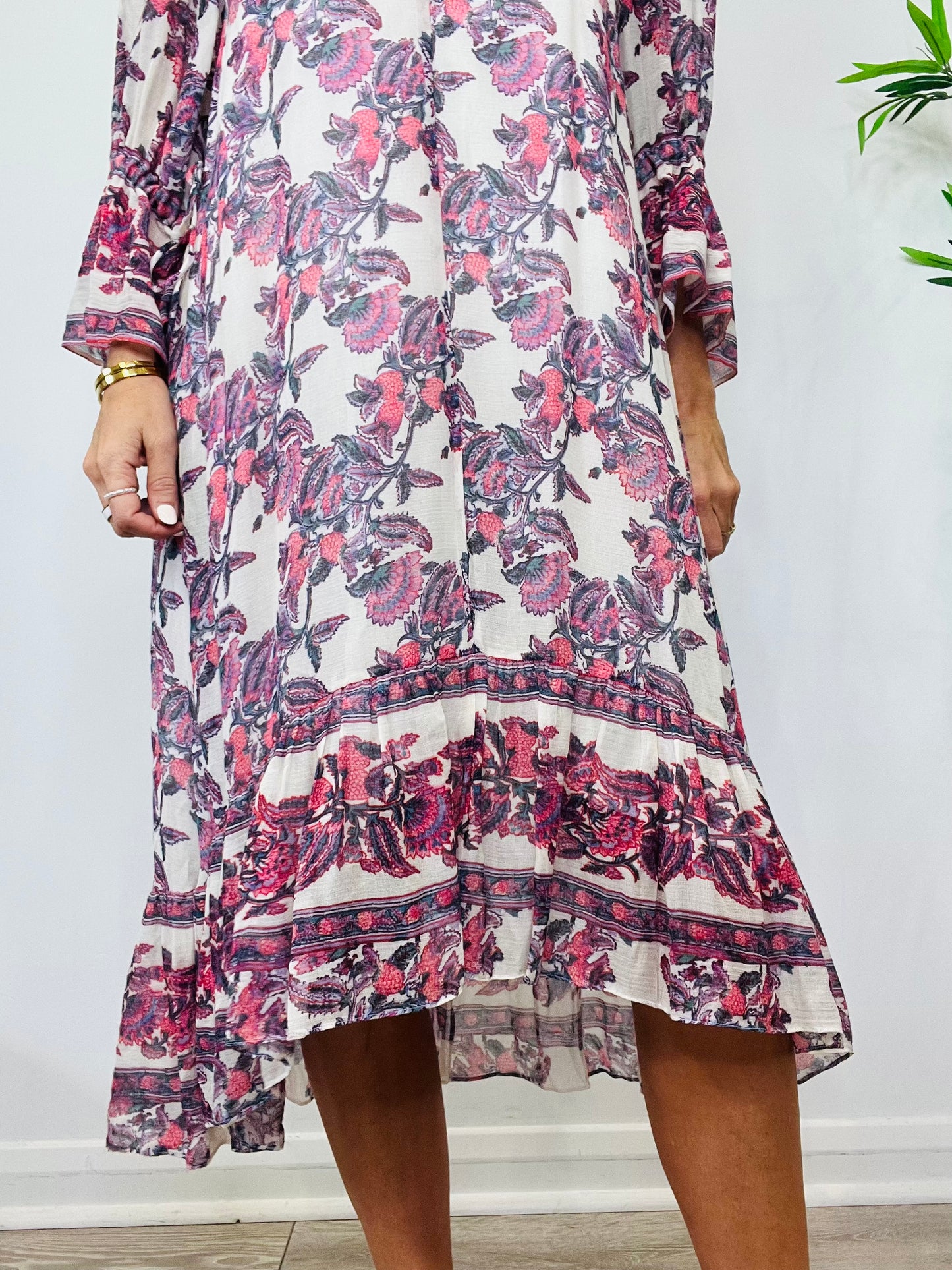 Patterned Midi Dress - Size S