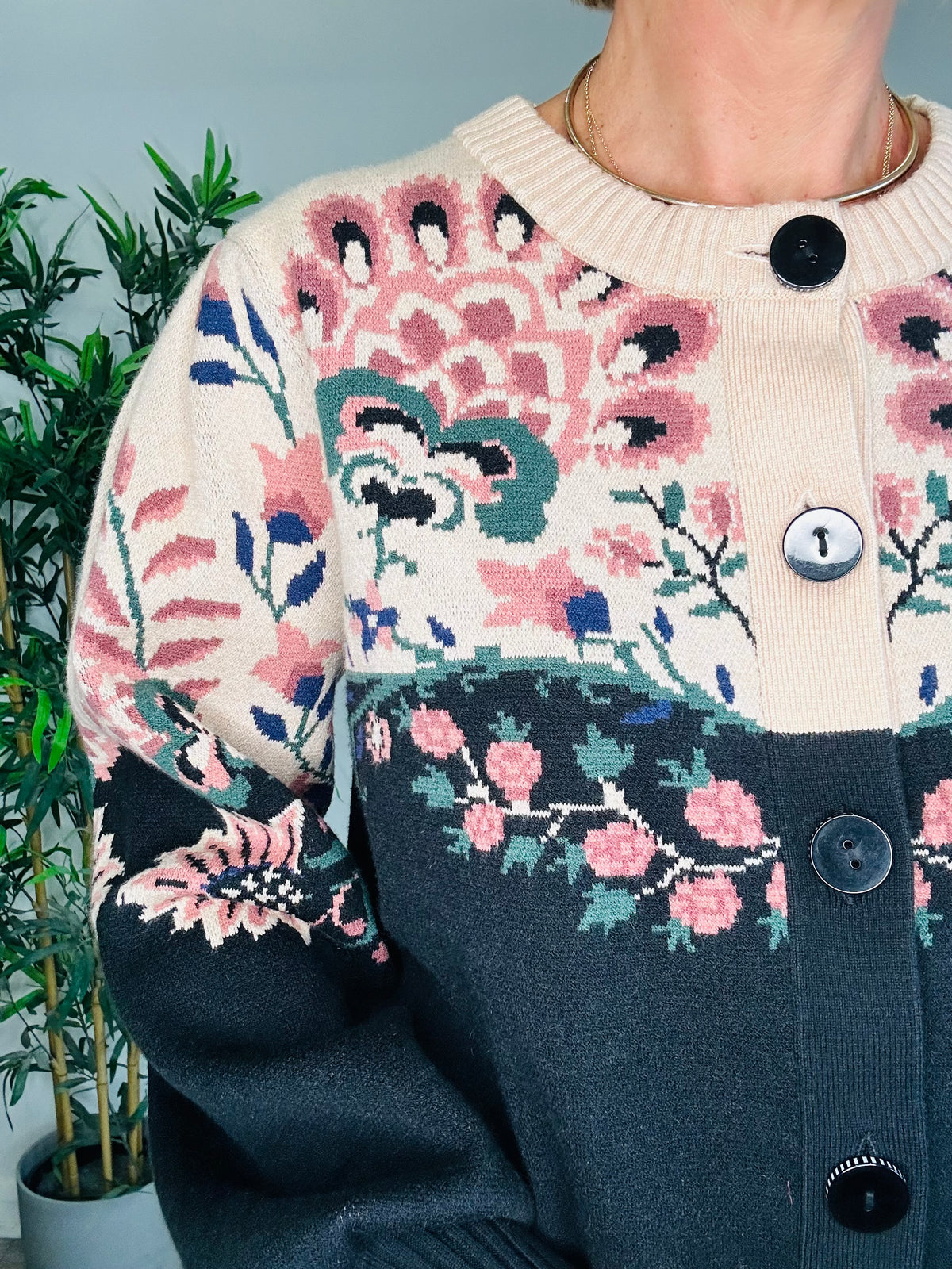 Belle Gardan Cardigan - Size L