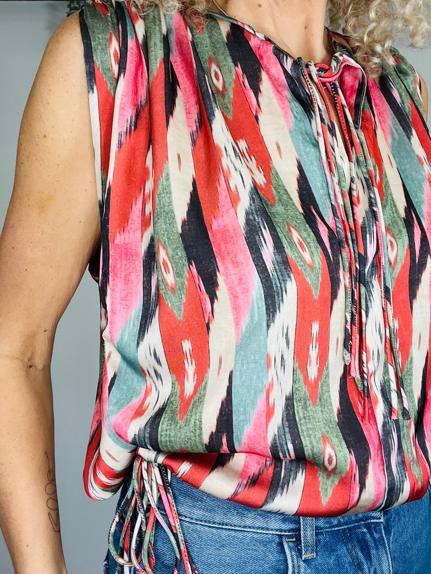 Patterned Sleeveless Top - Size 36