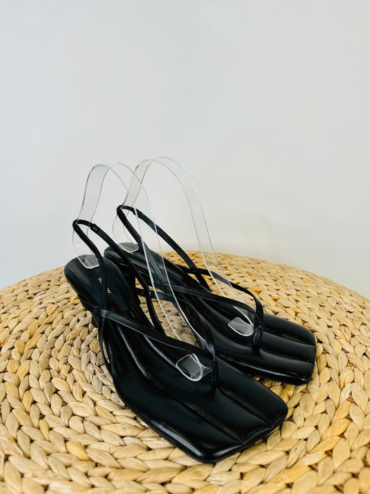 Leather Thong Sandals - Size 40