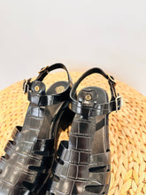 Load image into Gallery viewer, Moc Croc Sandals - Size 39
