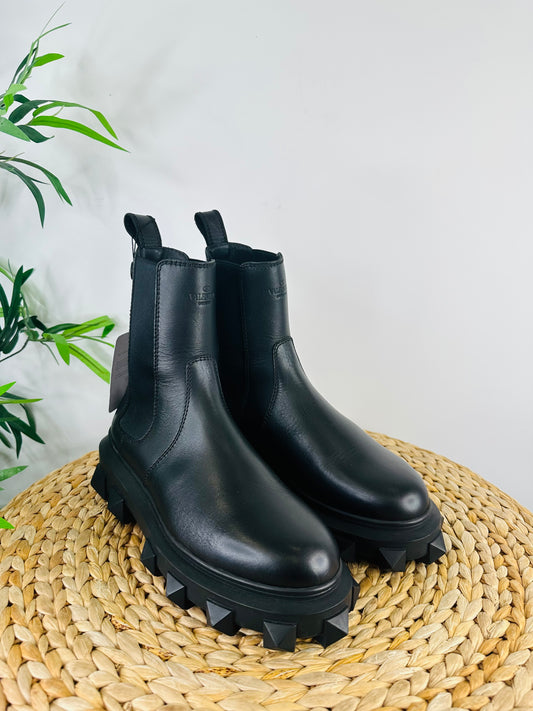 Beatle Rockstud Boots - Size 41