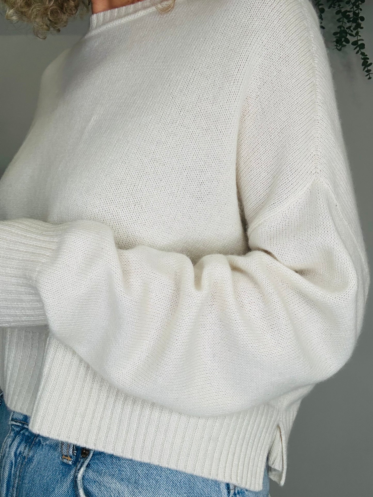 Cropped Cashmere Jumper - Size S