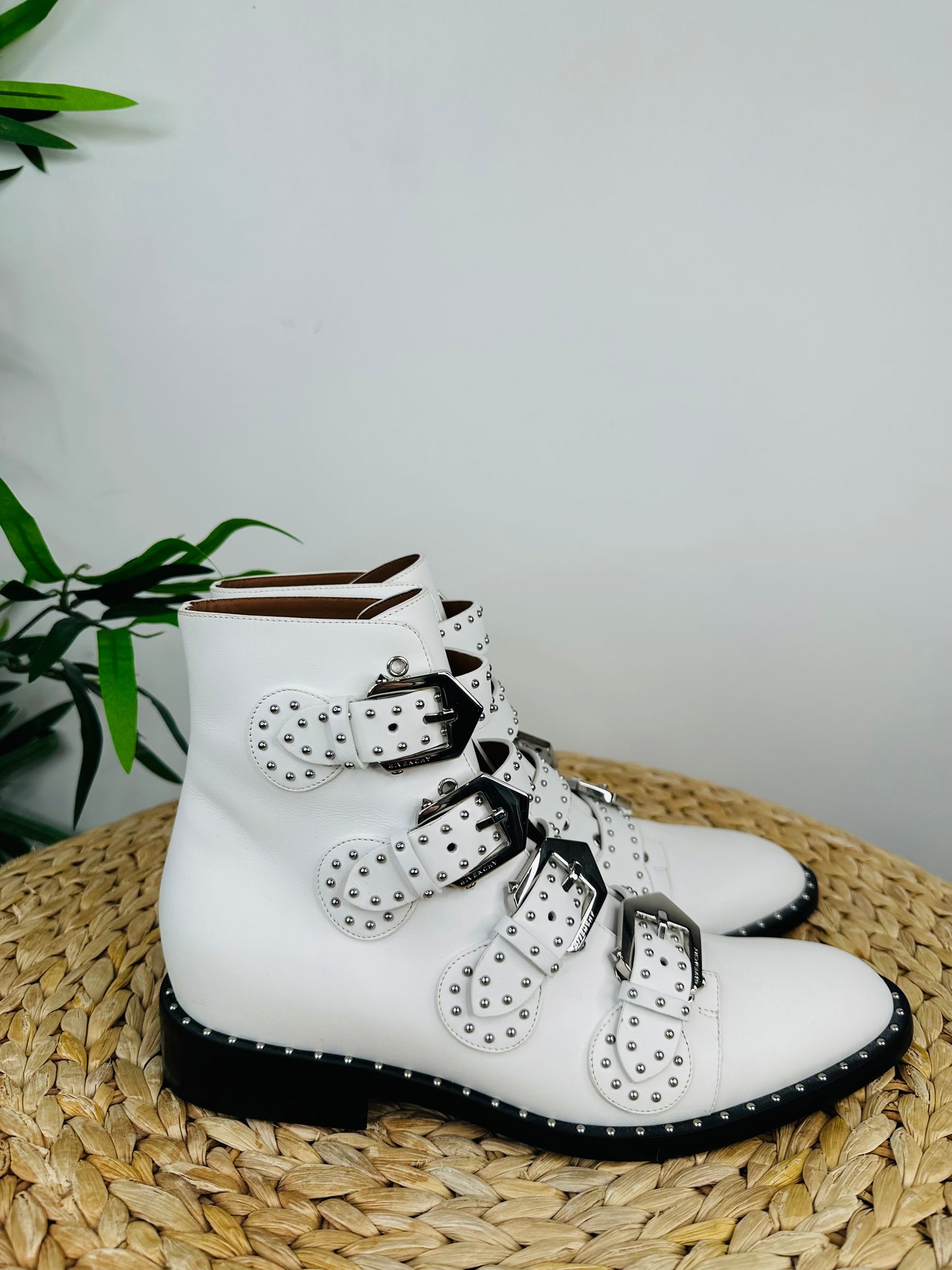 Elegant Studded Boots - Size 39