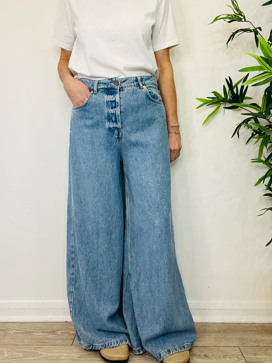 Super Wide Leg Jeans - Size 32