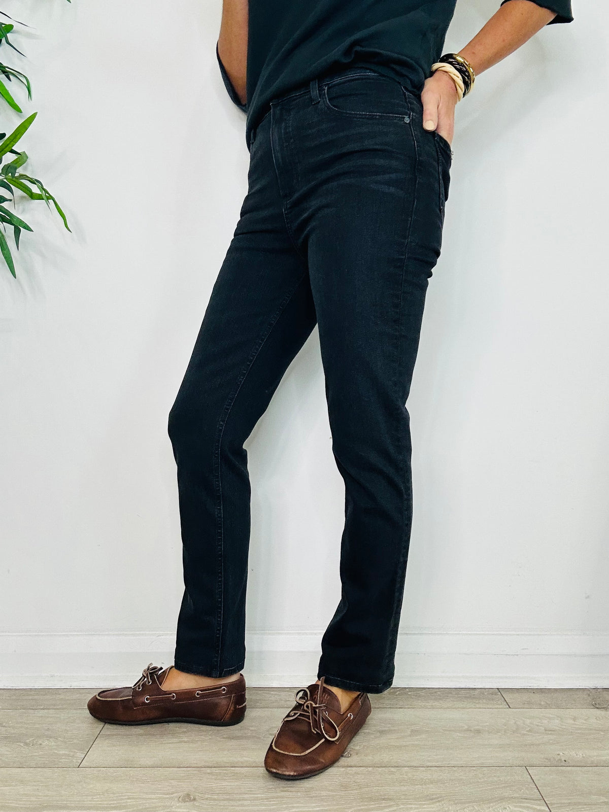 Sarah Slim Jeans - Size 28