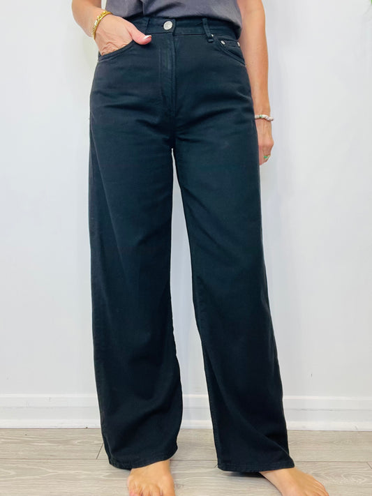 Wide Leg Jeans - Size 28