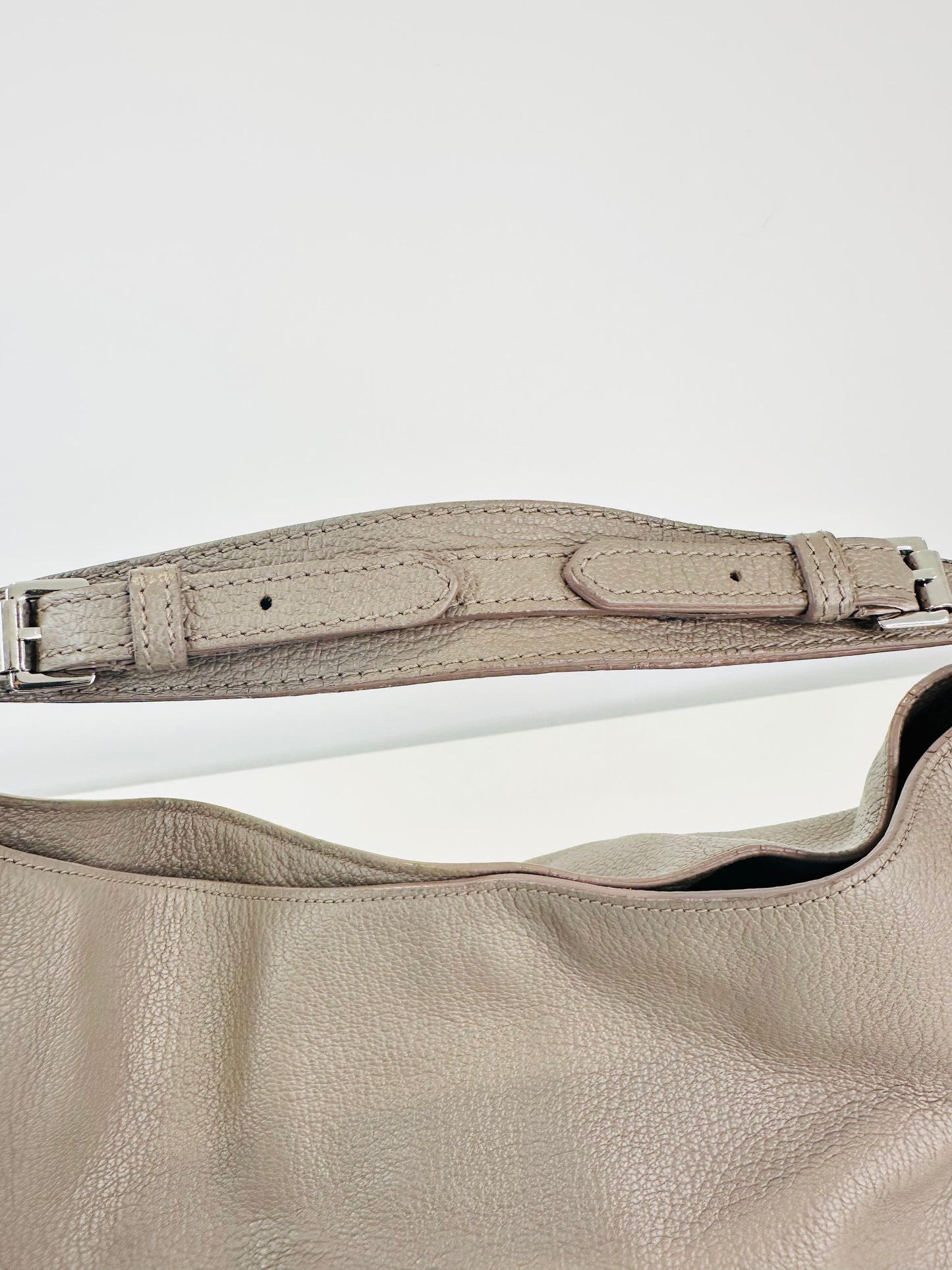 Freya Hobo Bag