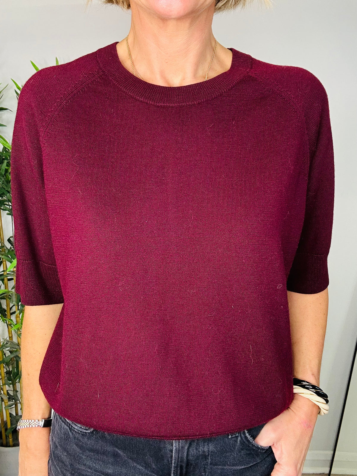 Short Sleeve Jumper - Size M