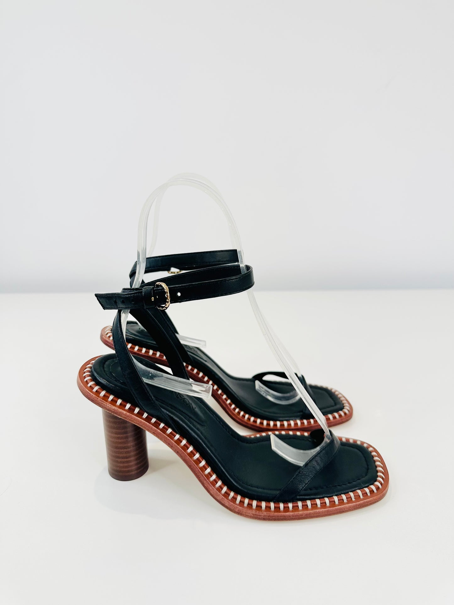 Lina Leather Sandals - Size 37
