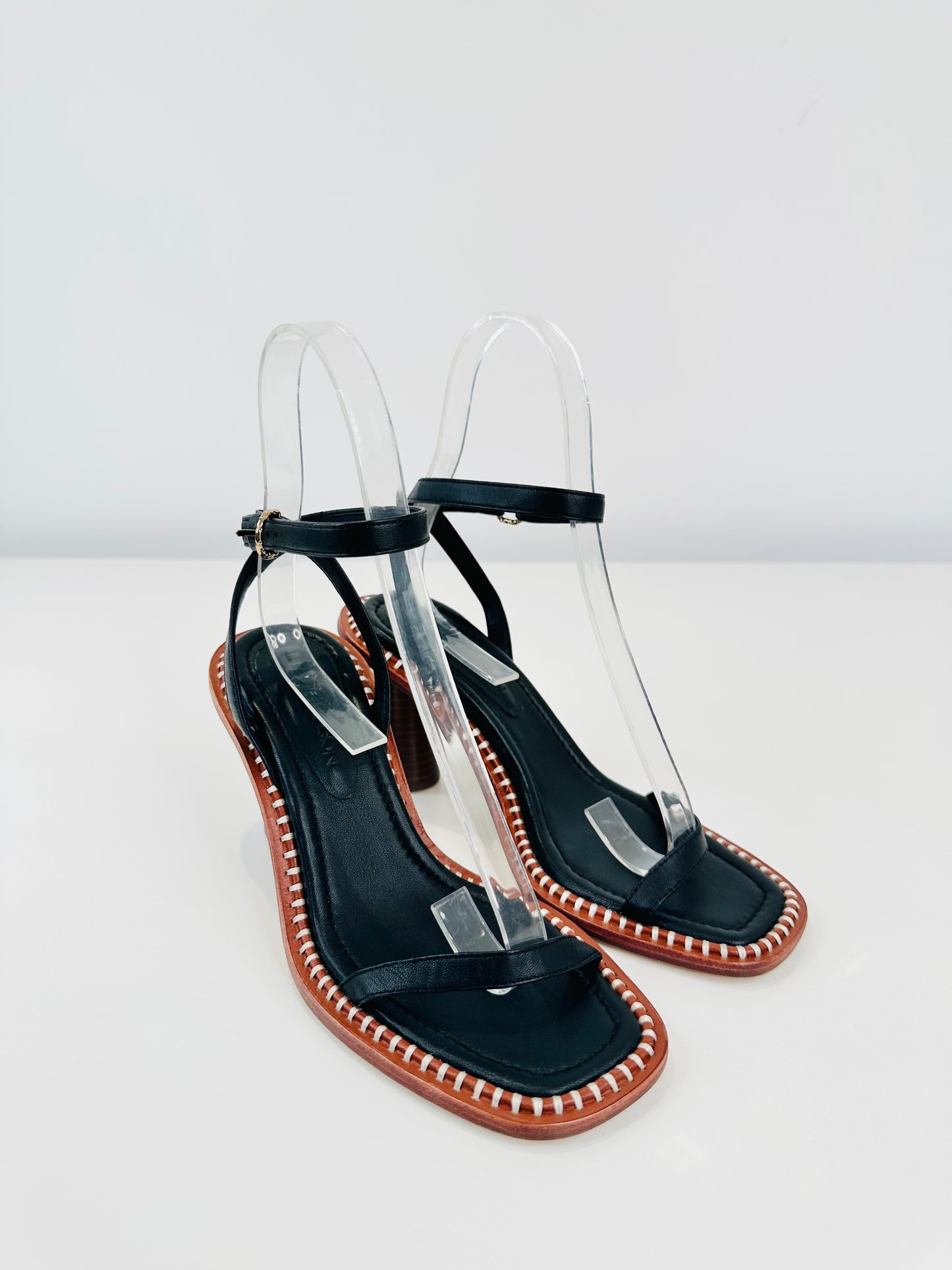Lina Leather Sandals - Size 37
