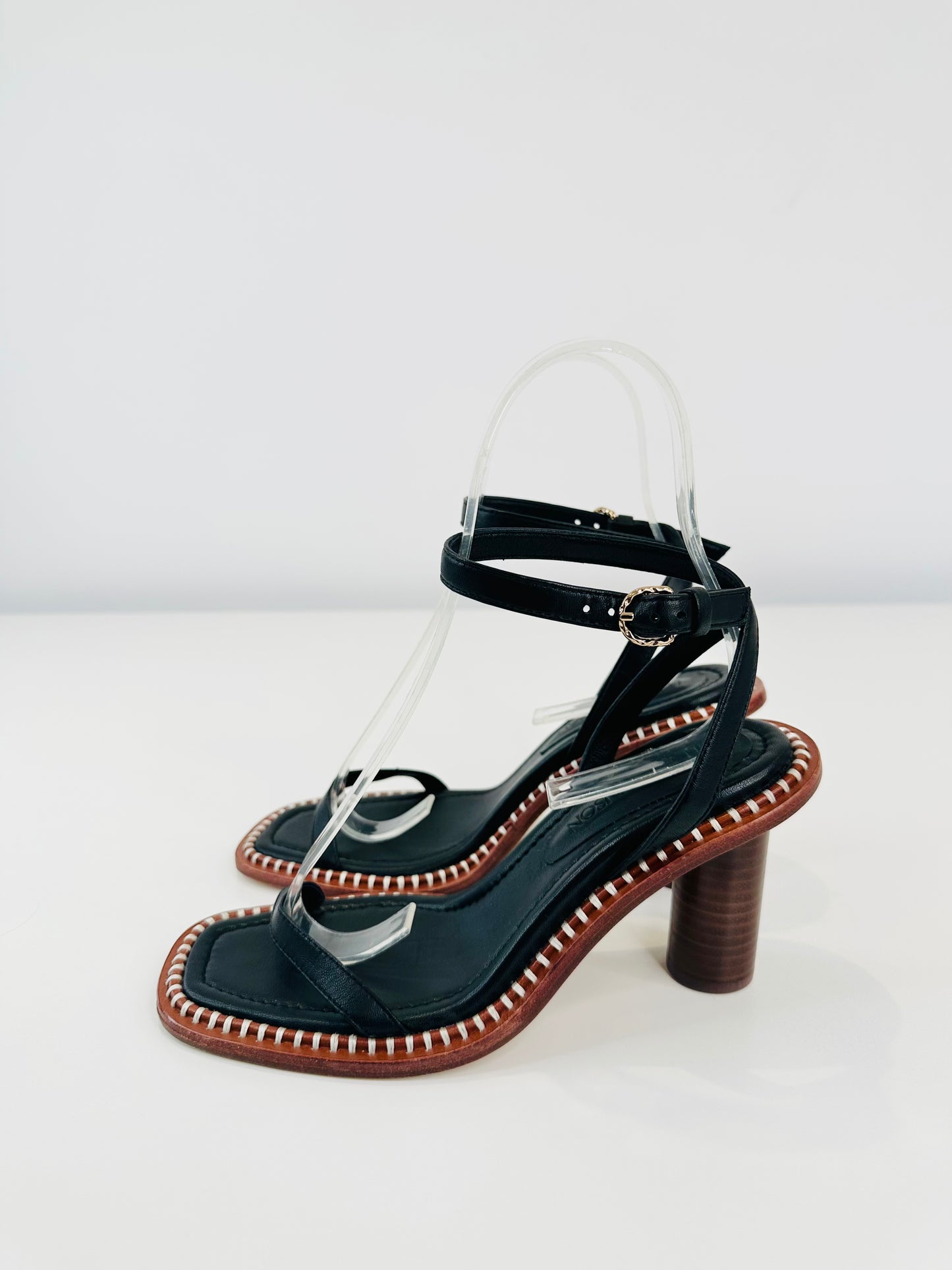 Lina Leather Sandals - Size 37