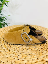 Load image into Gallery viewer, Suede Mules - Size 38
