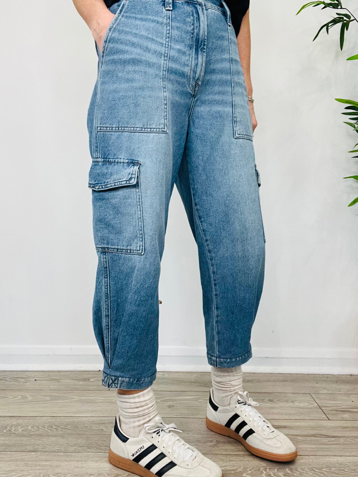 Cargo Jeans - Size 30