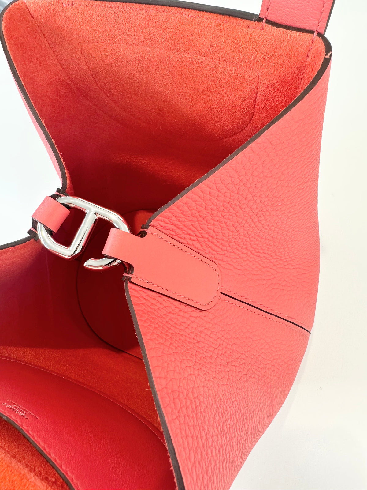 In-the-Loop 23 Bag