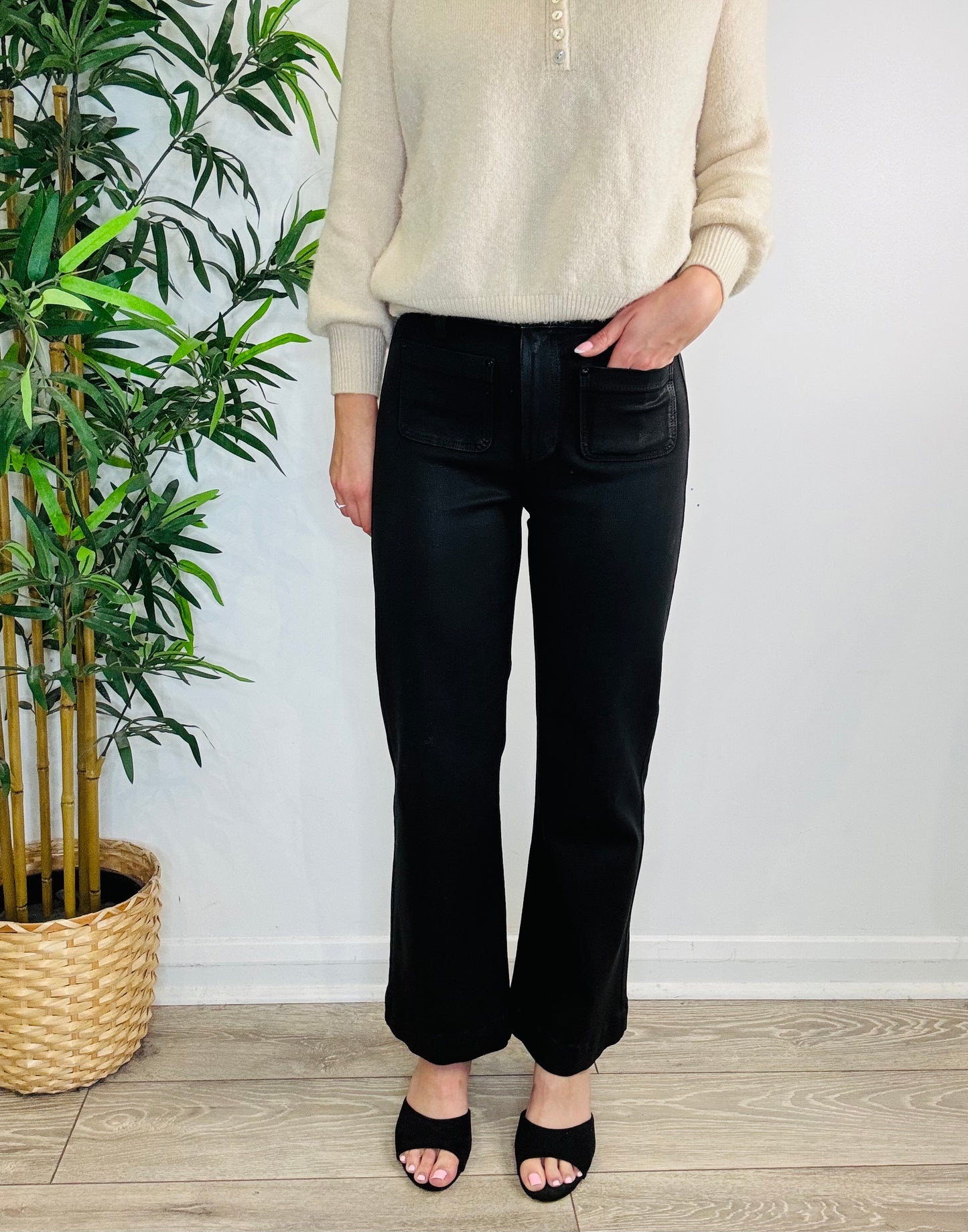Coated Leenah Jeans - Size 26