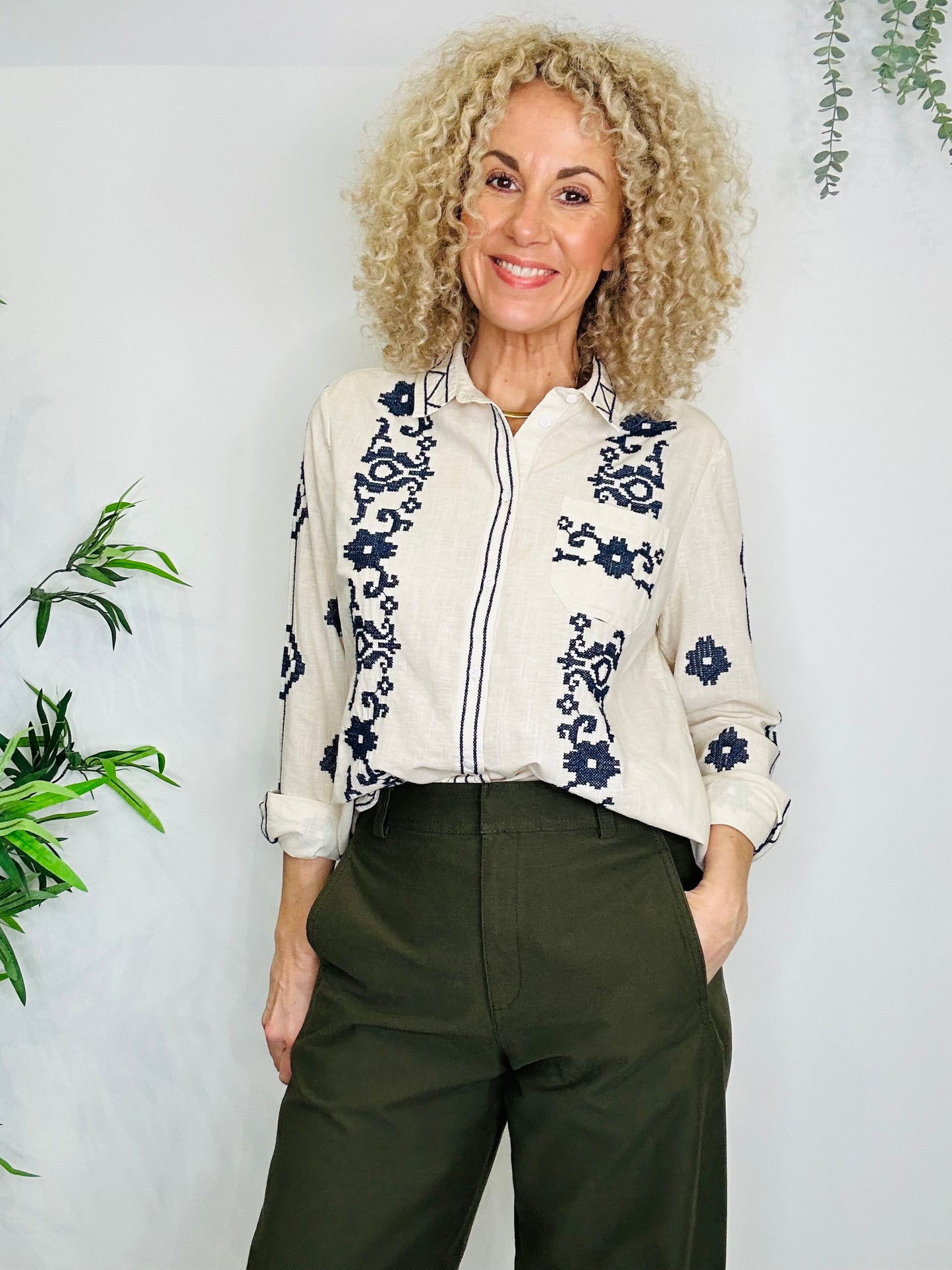 Embroidered Shirt - Size 40