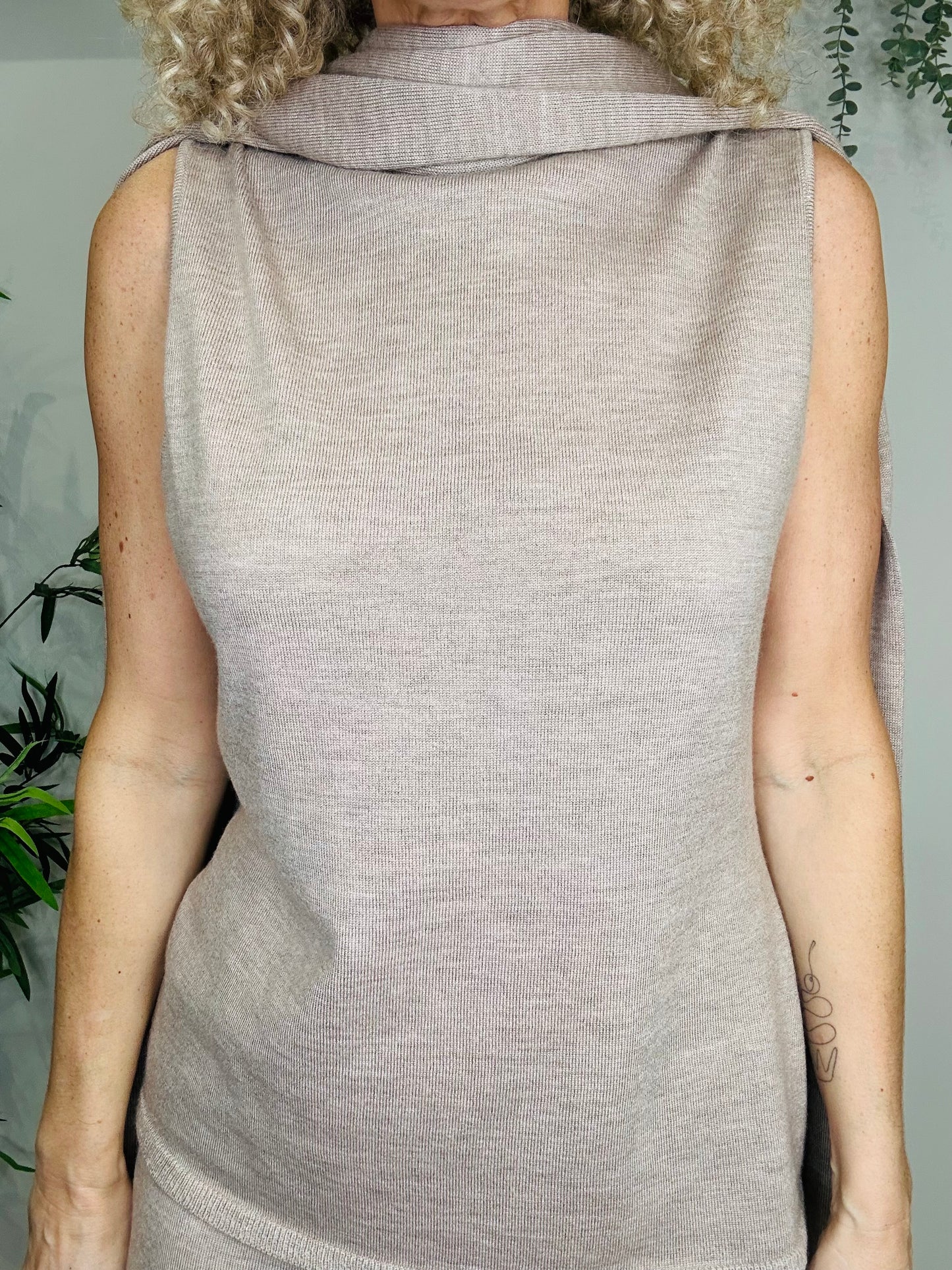 Wool Top & Skirt Set - Size 42