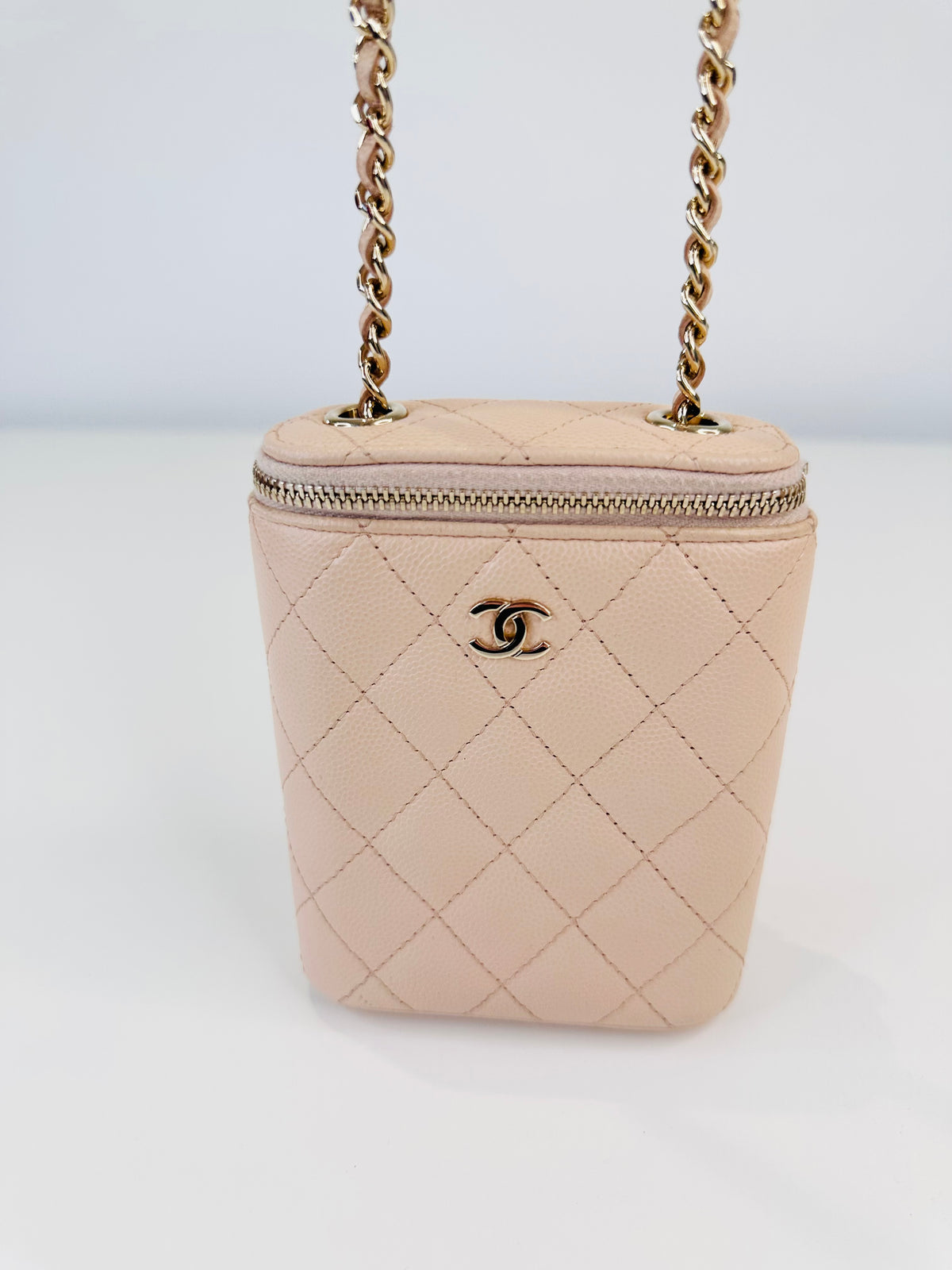 Quilted Caviar Leather Vertical Vanity Case